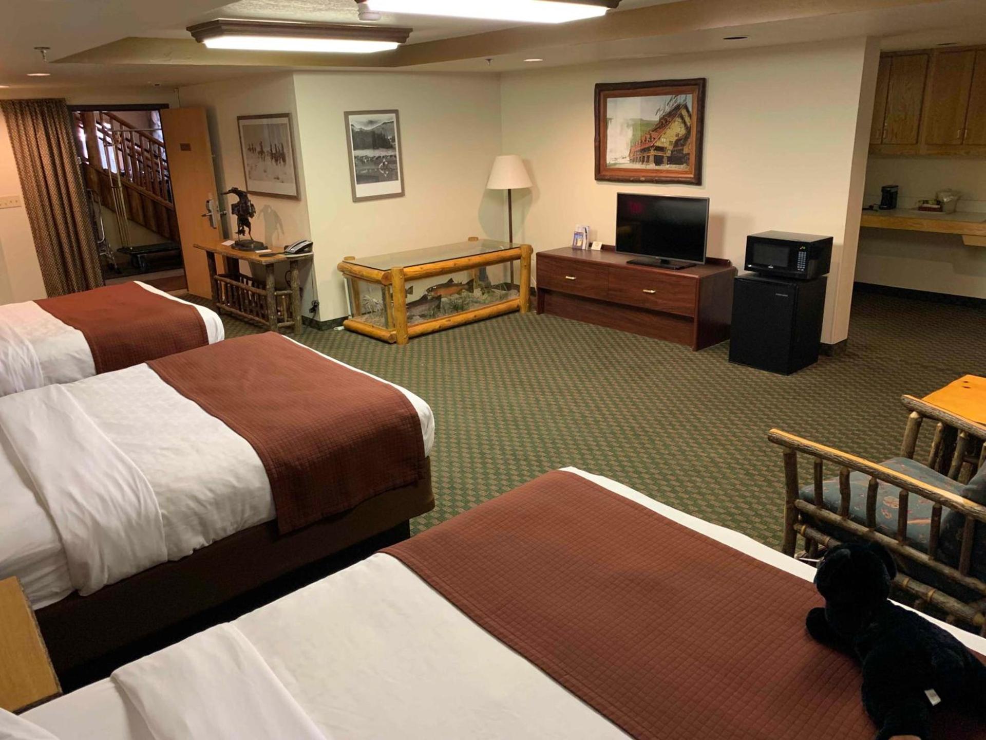 AmericInn by Wyndham Cody photo 62