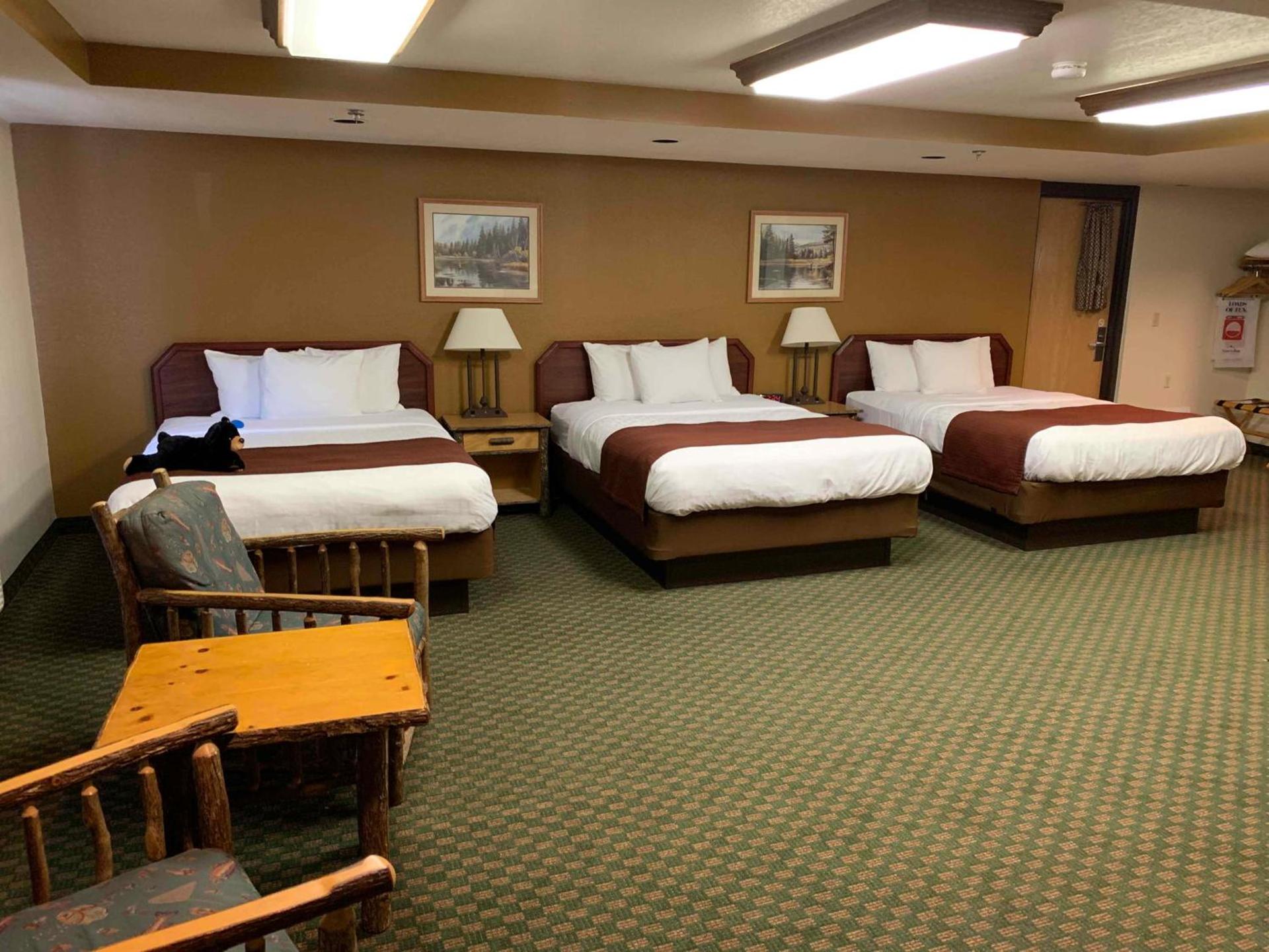AmericInn by Wyndham Cody photo 20