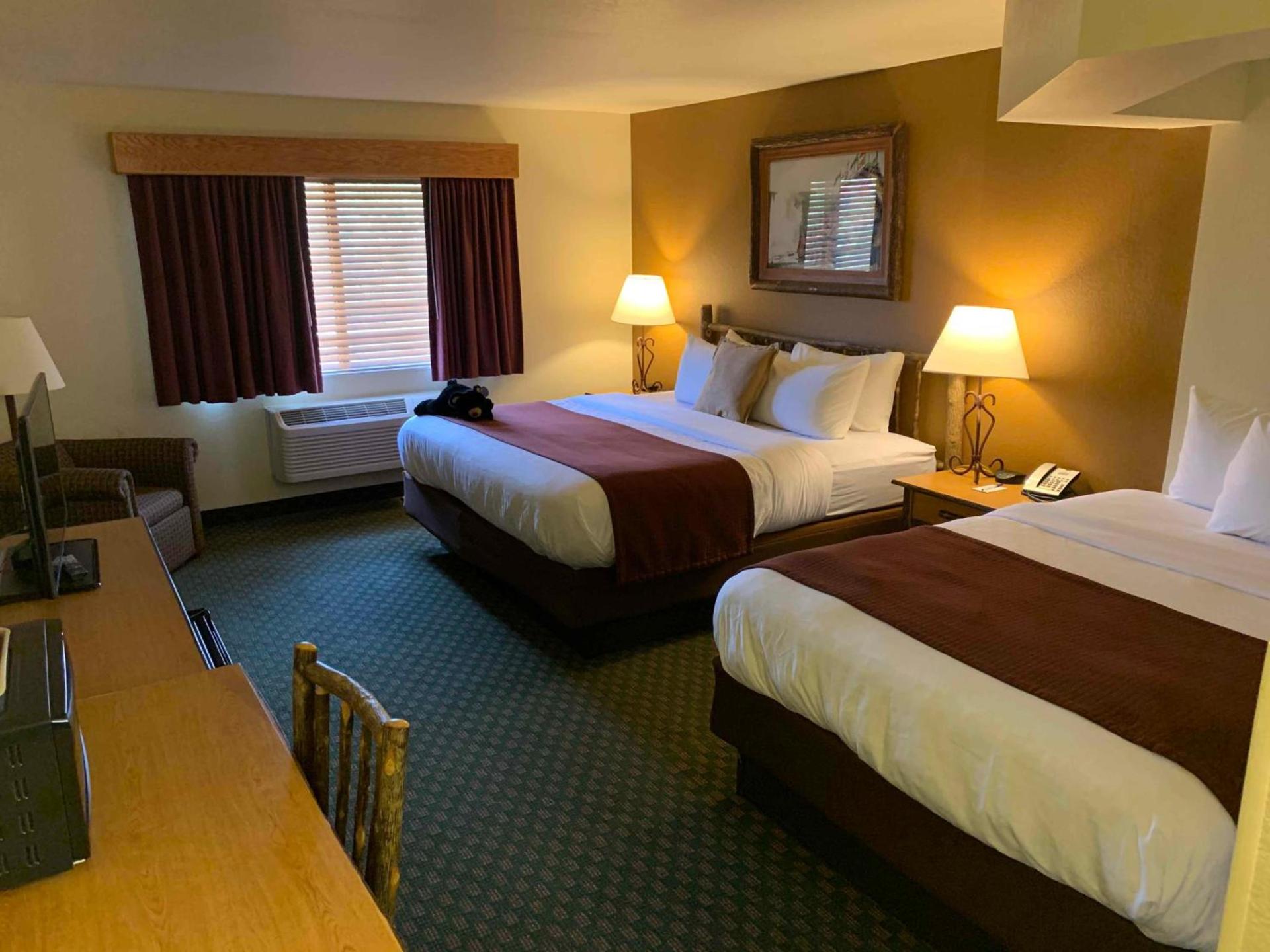 AmericInn by Wyndham Cody photo 9