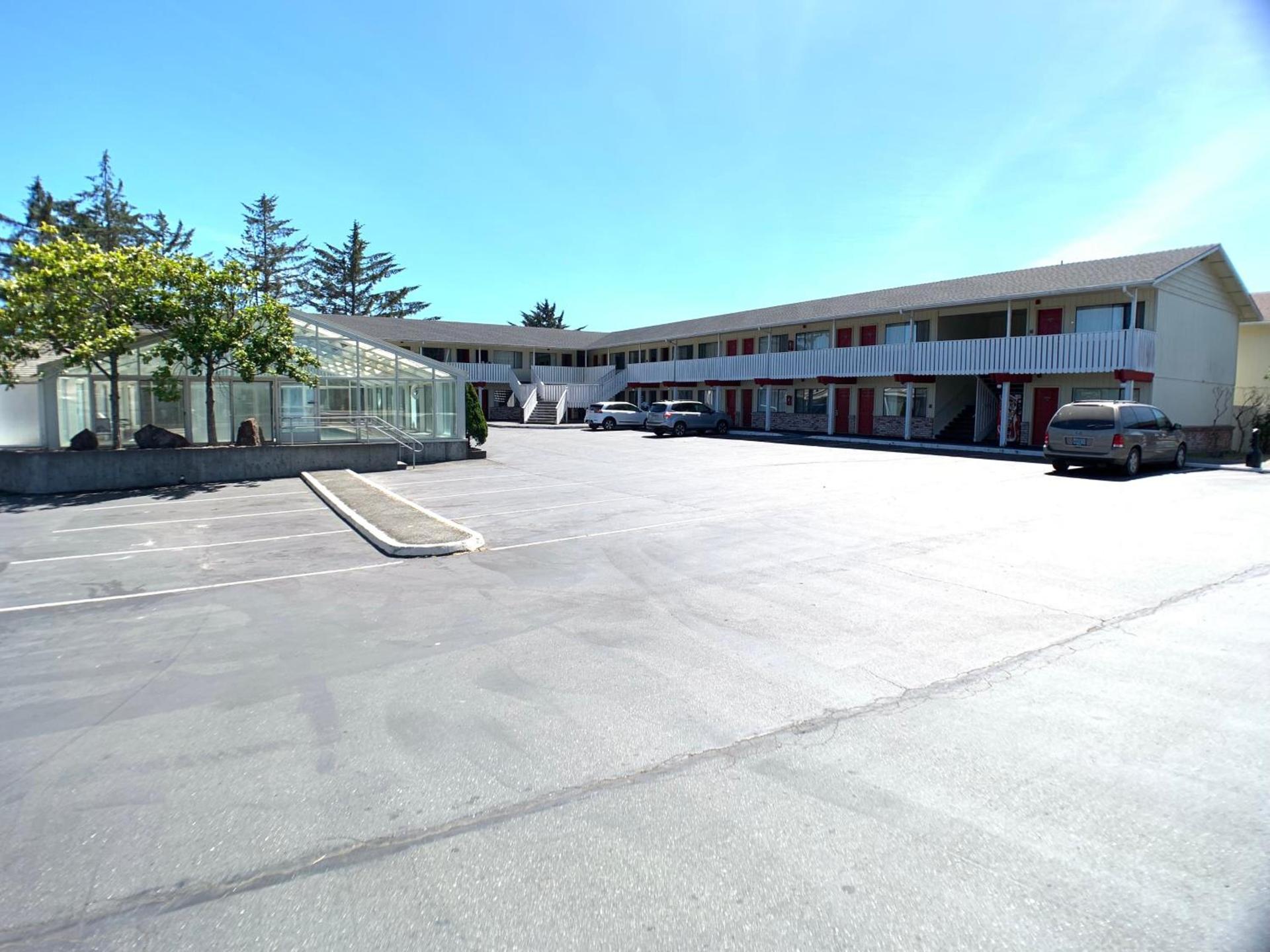 Brookings Inn Resort photo 4