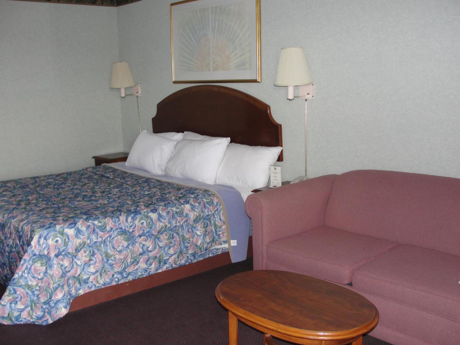 Budget Inn photo 2