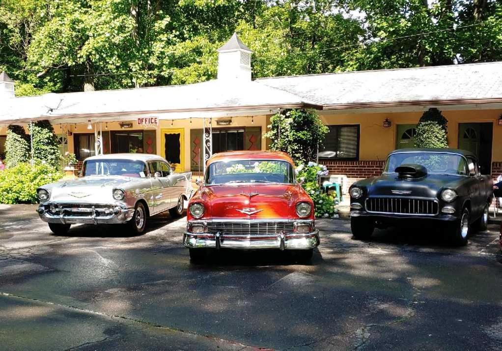 Rolling Brook Inn photo 30