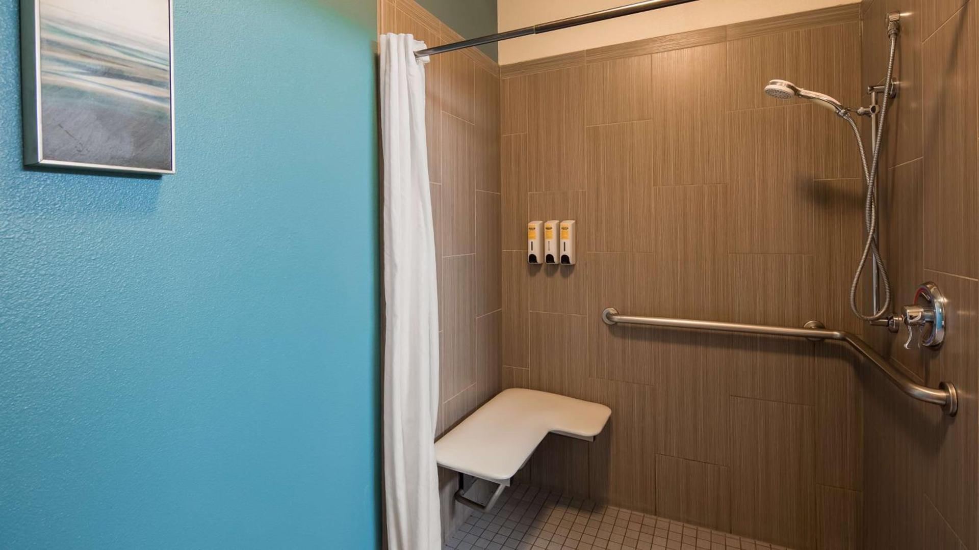 Best Western Plus Liberty Lake Inn photo 18