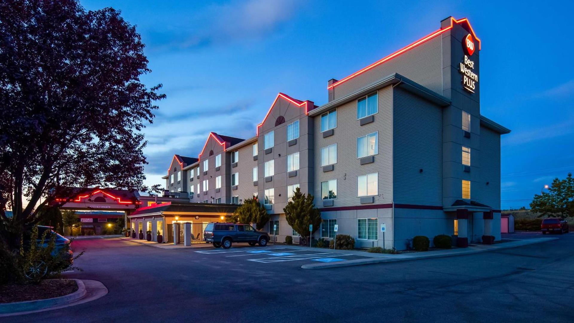 Best Western Plus Liberty Lake Inn photo 16