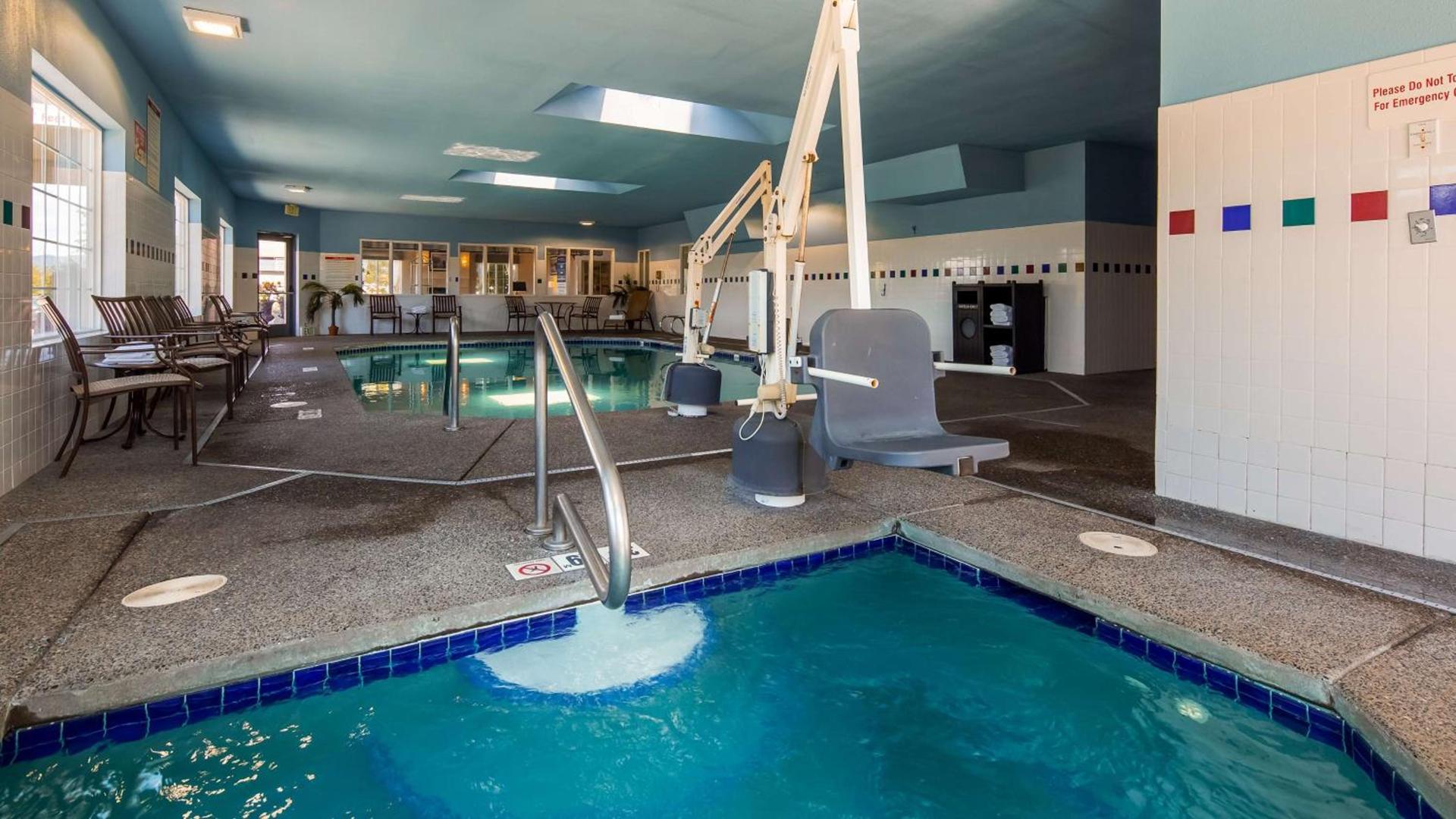 Best Western Plus Liberty Lake Inn photo 11