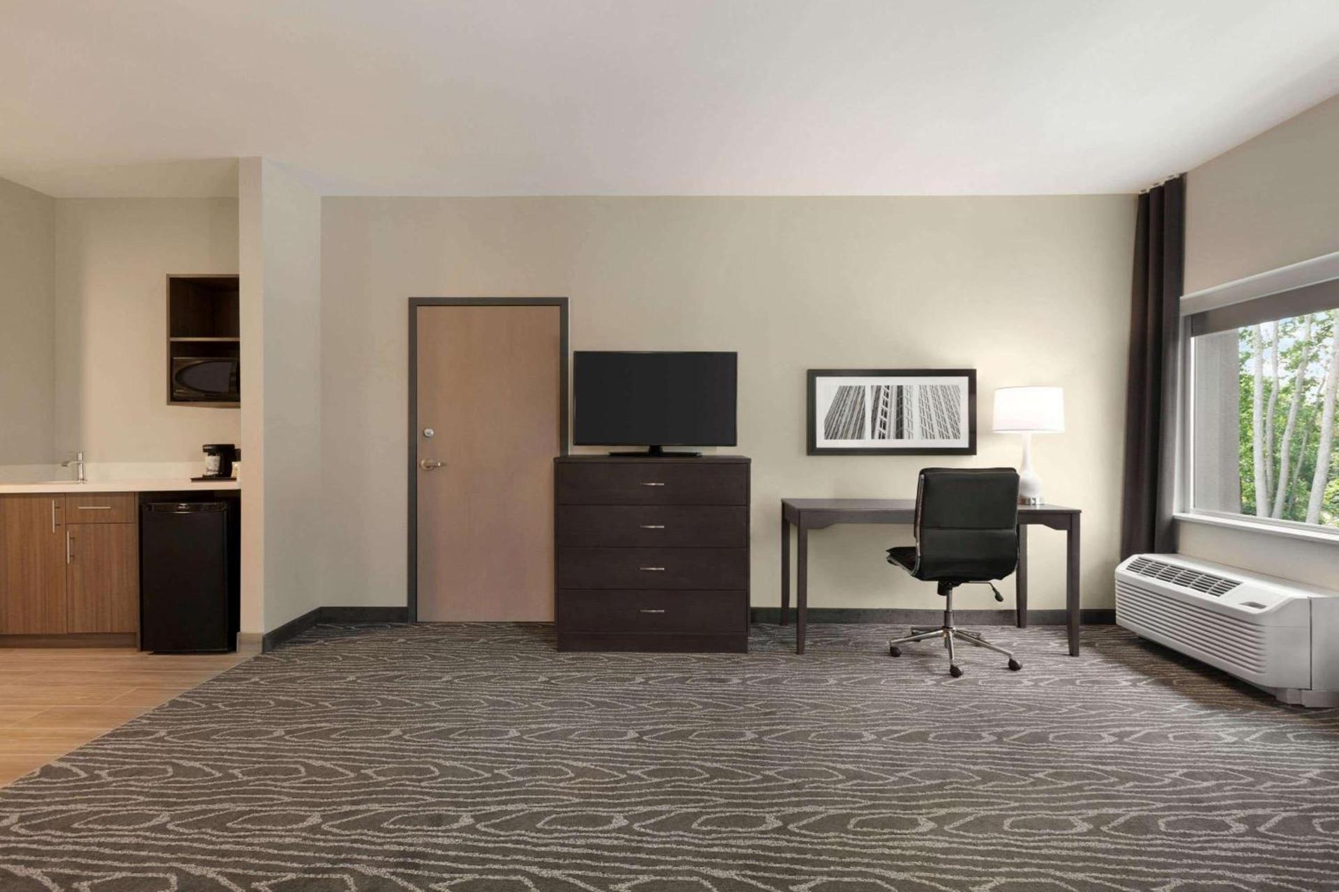 La Quinta by Wyndham Rock Hill photo 5