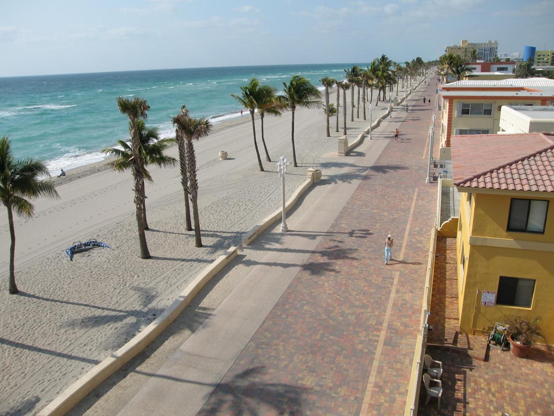 Hollywood Sands Resort photo 5