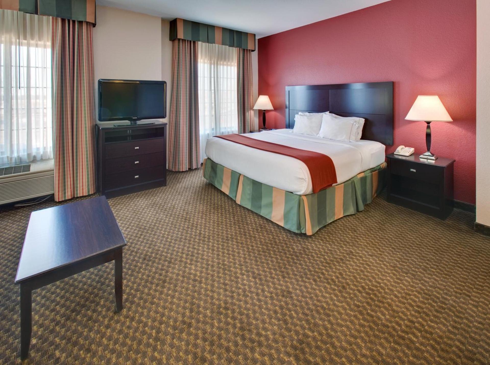 Holiday Inn Express Hotel & Suites Pleasant Prairie-Kenosha by IHG photo 4