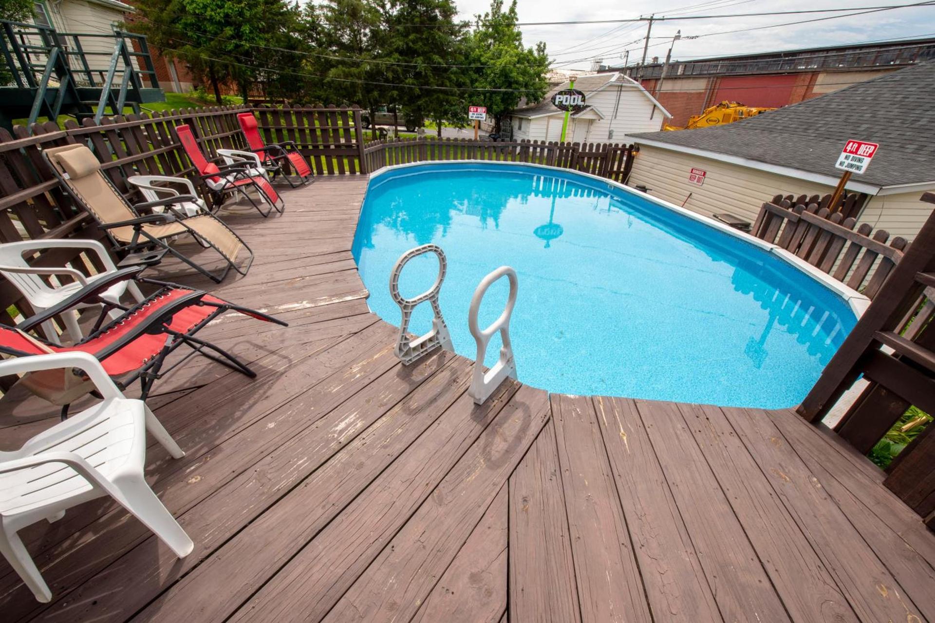 Simmons Motel and Suites photo 44