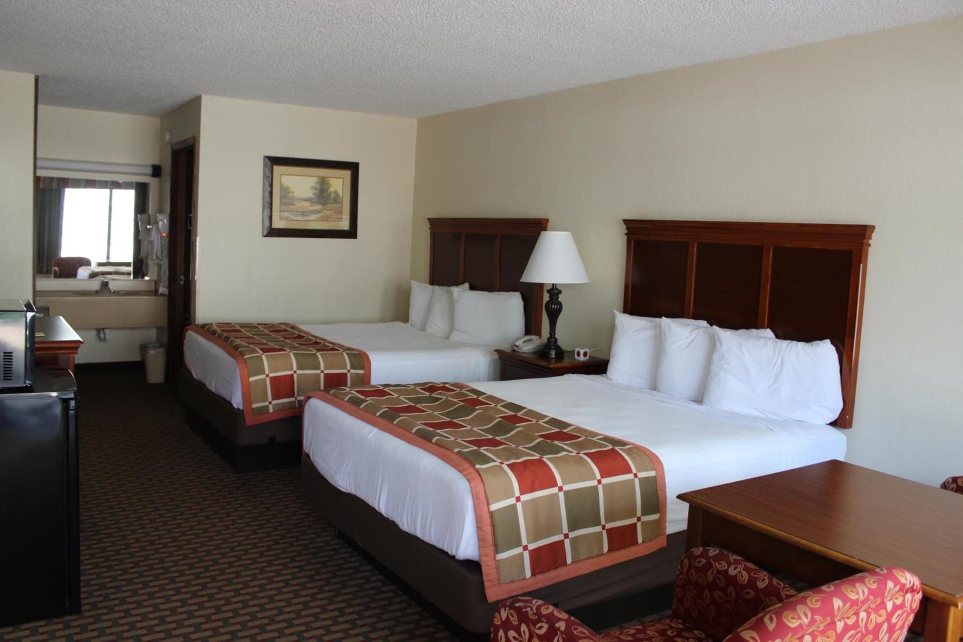 Great Smokies Inn - Cherokee photo 26