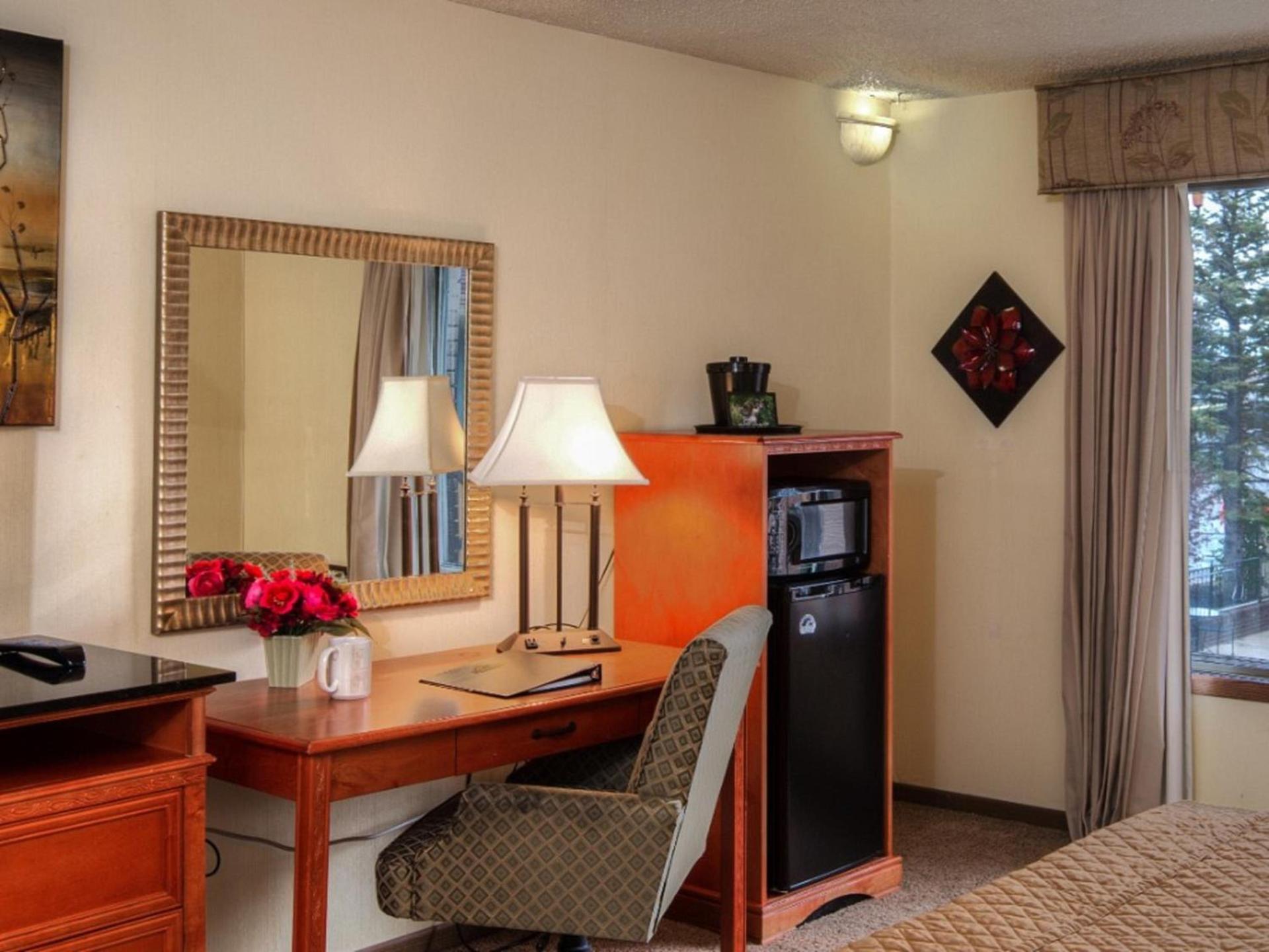 The Foothills Inn photo 5
