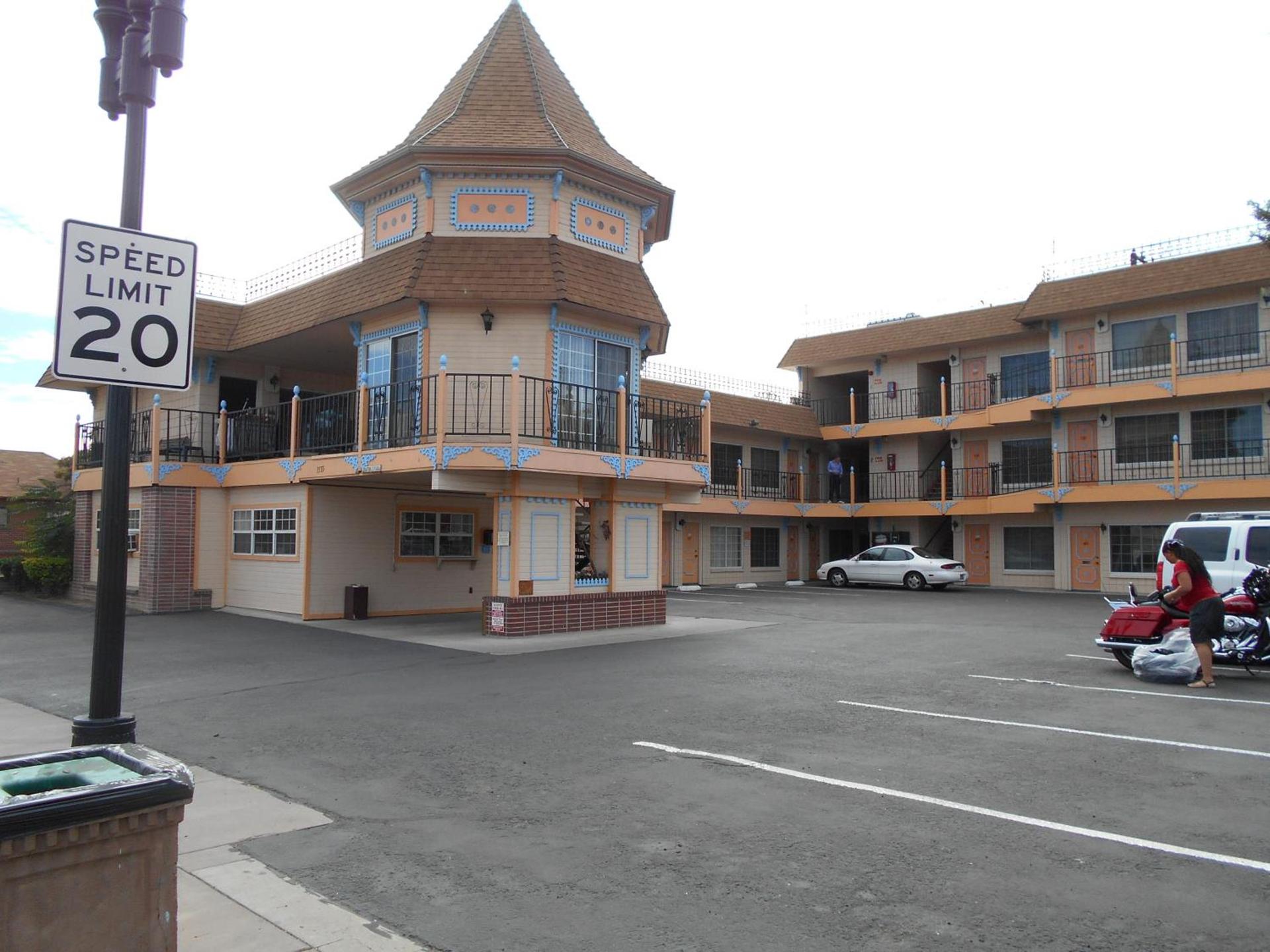 Victorian Inn — hotel in Reno