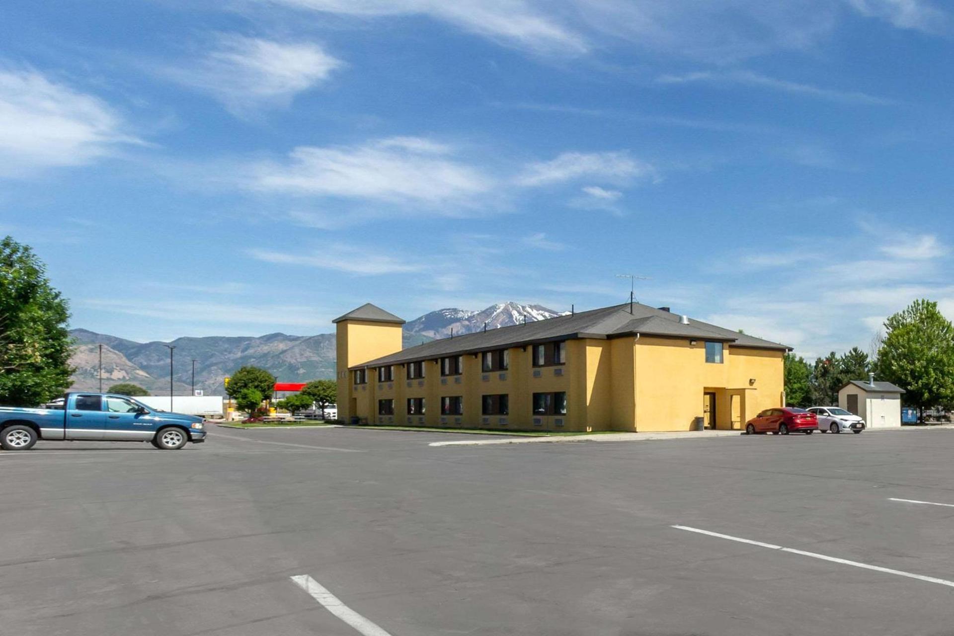 Sleep Inn Ogden near Event Center photo 33