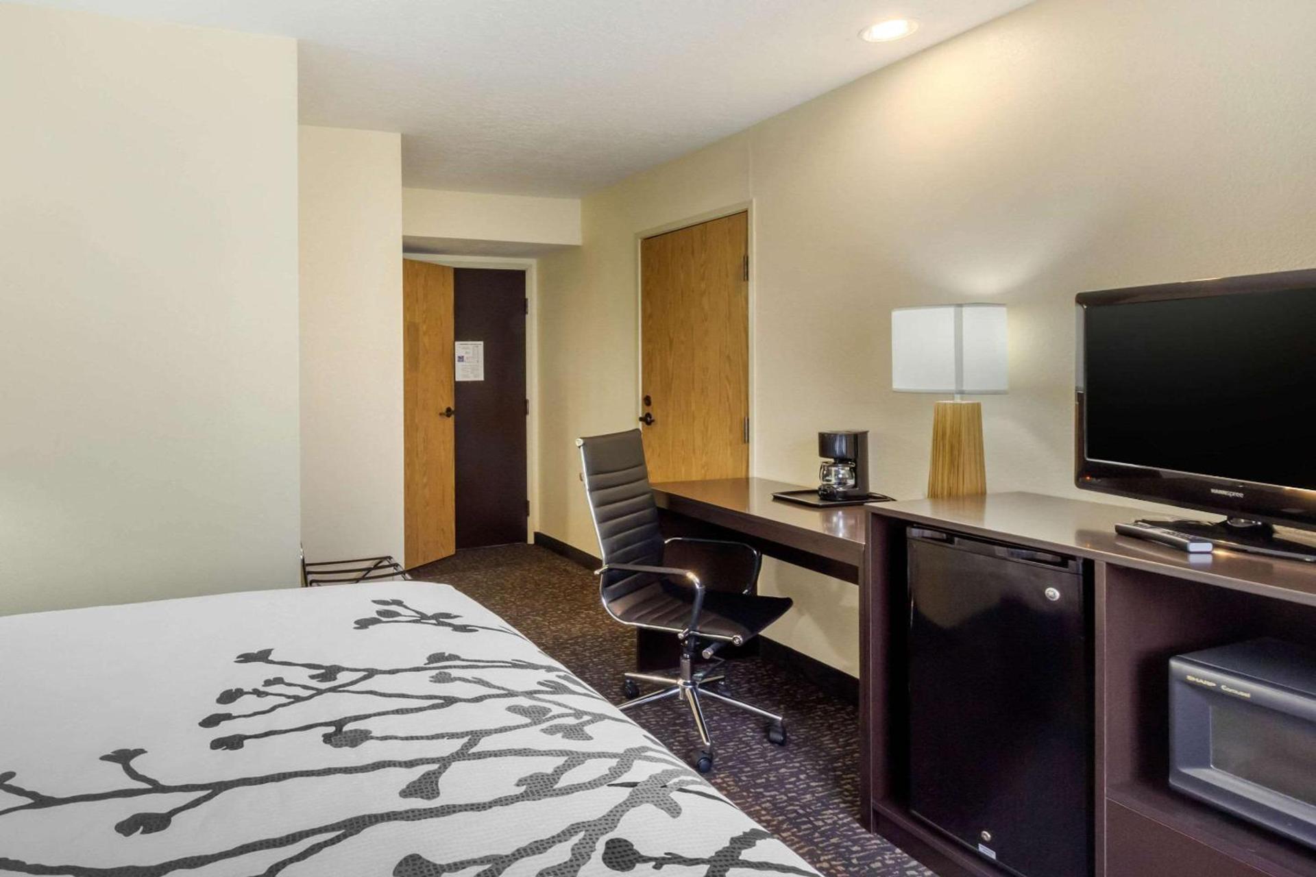 Sleep Inn Ogden near Event Center photo 18