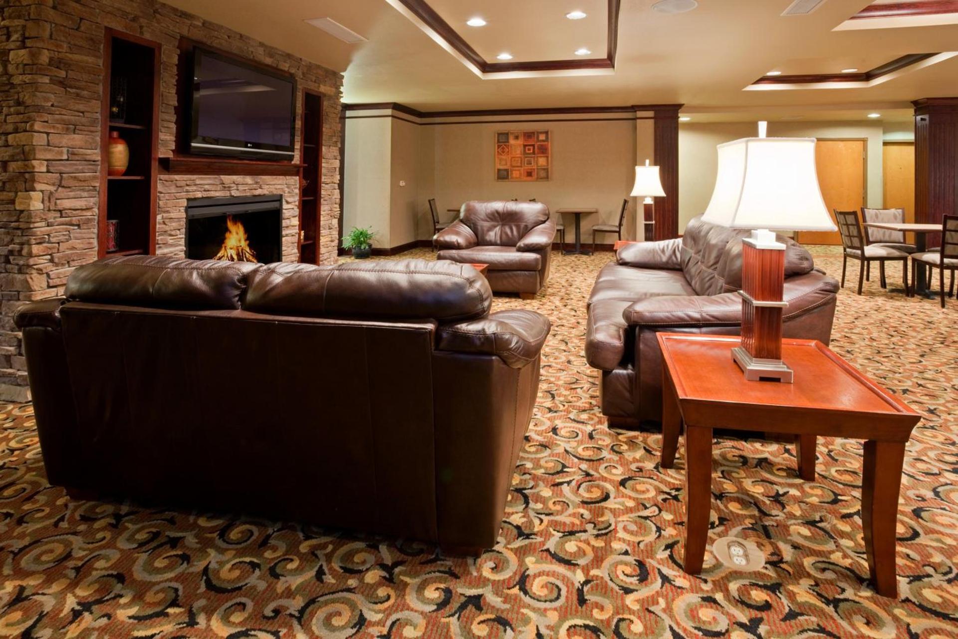 Baymont Inn & Suites by Wyndham Sturgis photo 32