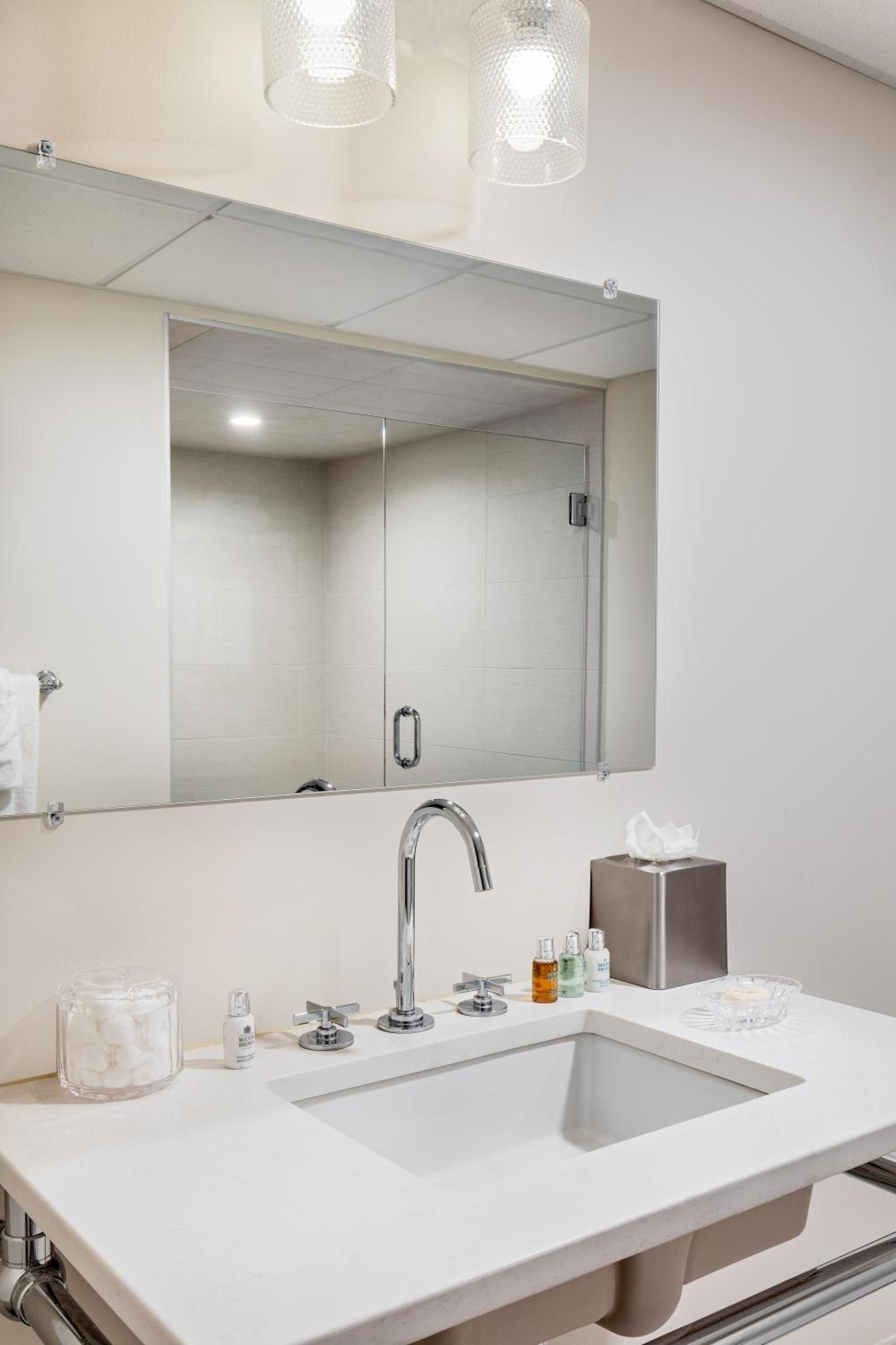 Portland Regency Hotel & Spa photo 24