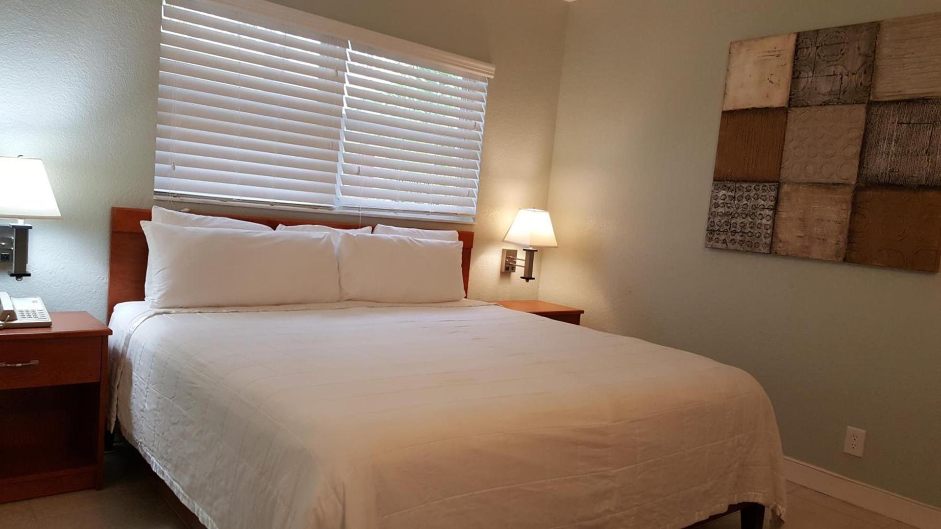 Coral Key Inn photo 43