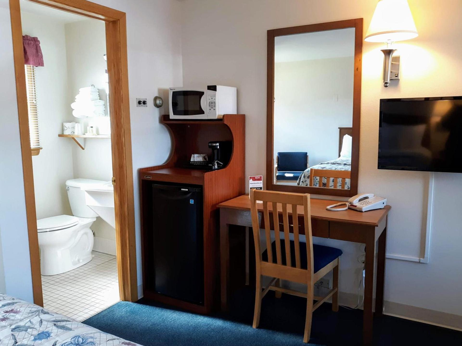 Bay Motel photo 24