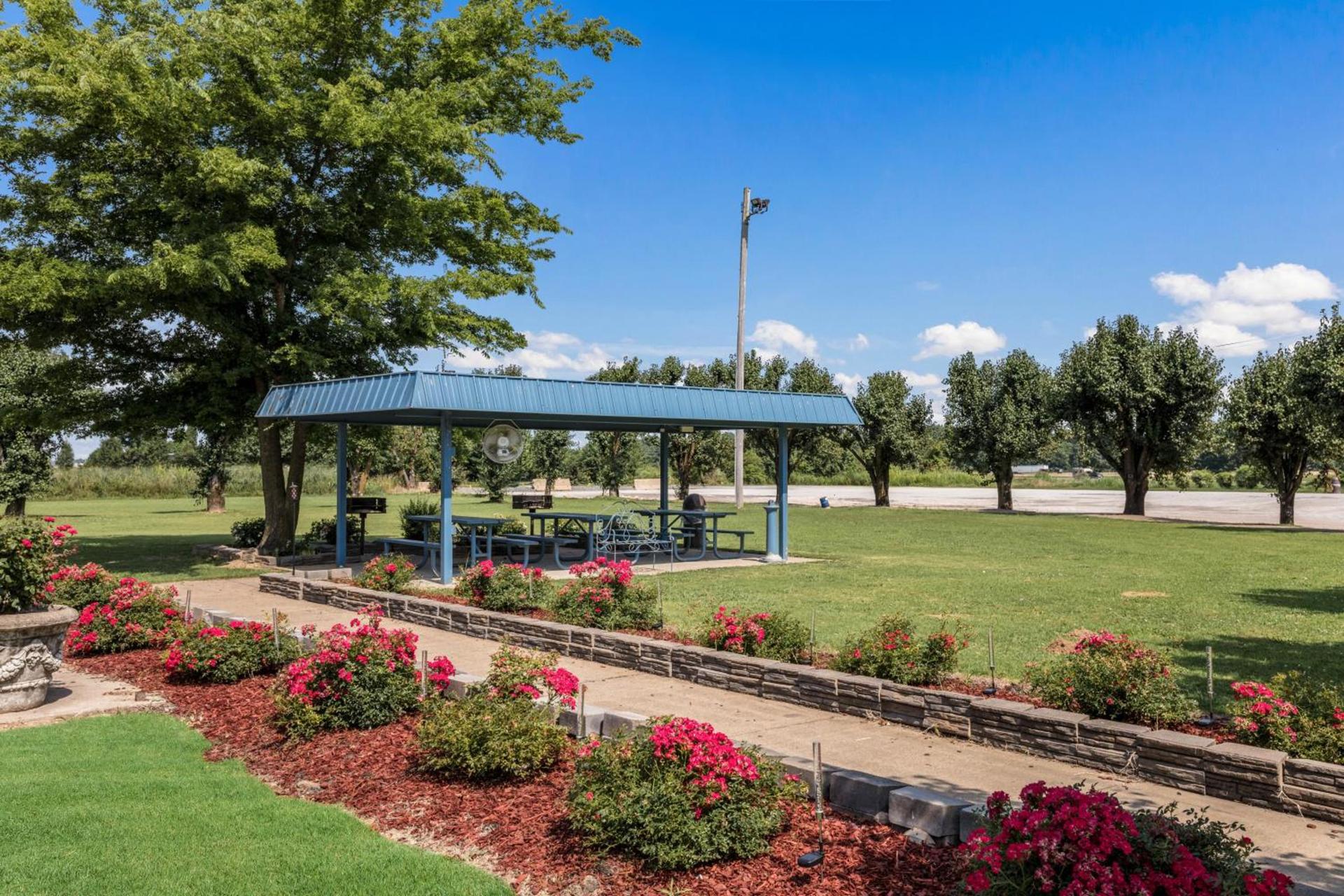 Quality Inn Forrest City I-40 photo 8