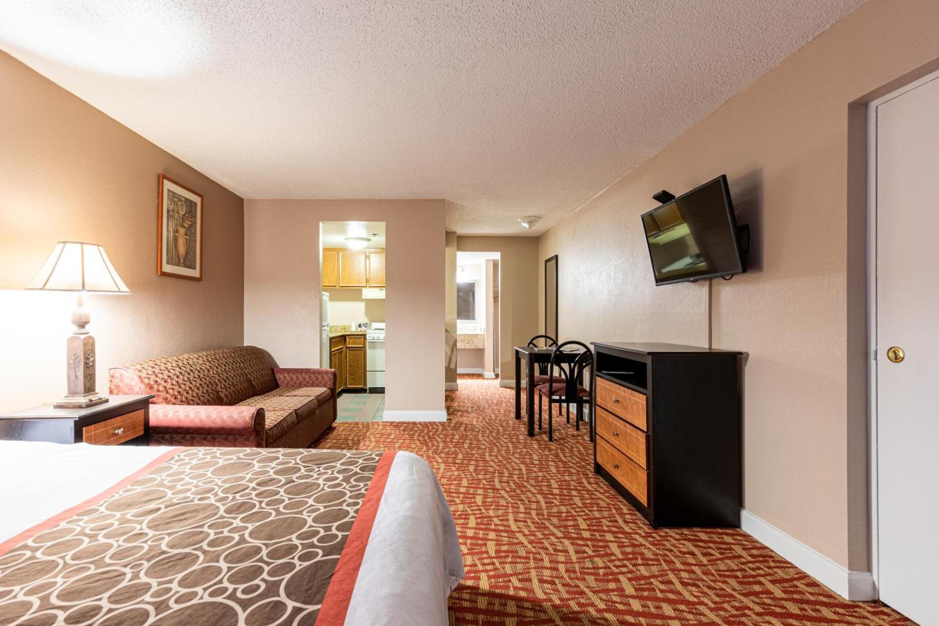 Sundial Inn photo 19