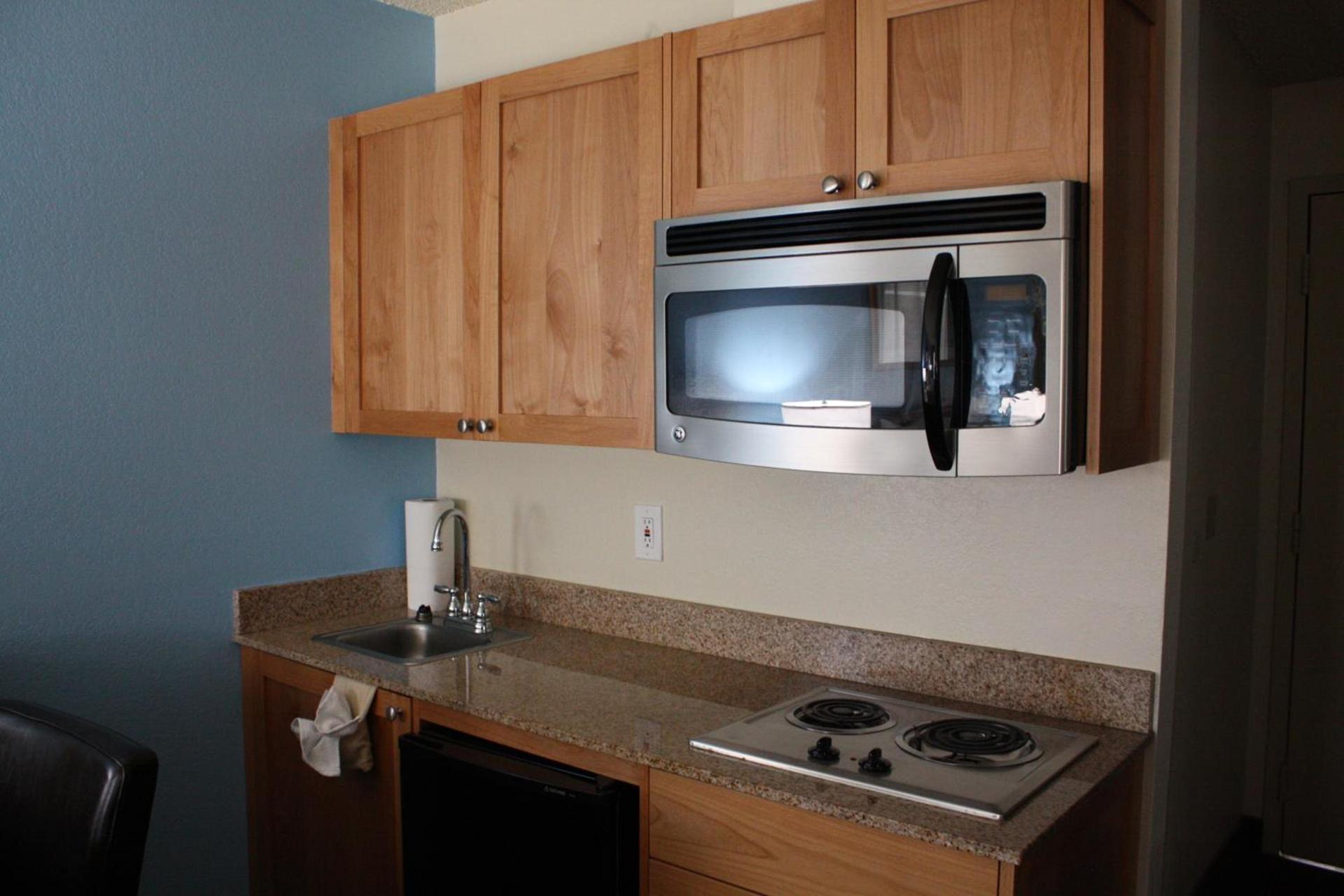 Baymont by Wyndham Yakima Riverfront photo 7
