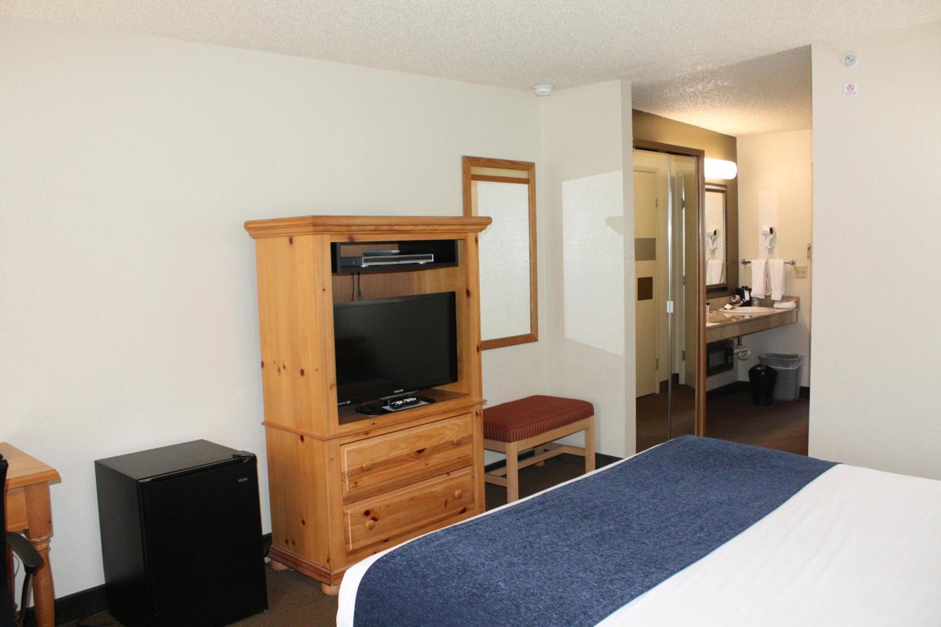 Baymont by Wyndham Yakima Riverfront photo 5