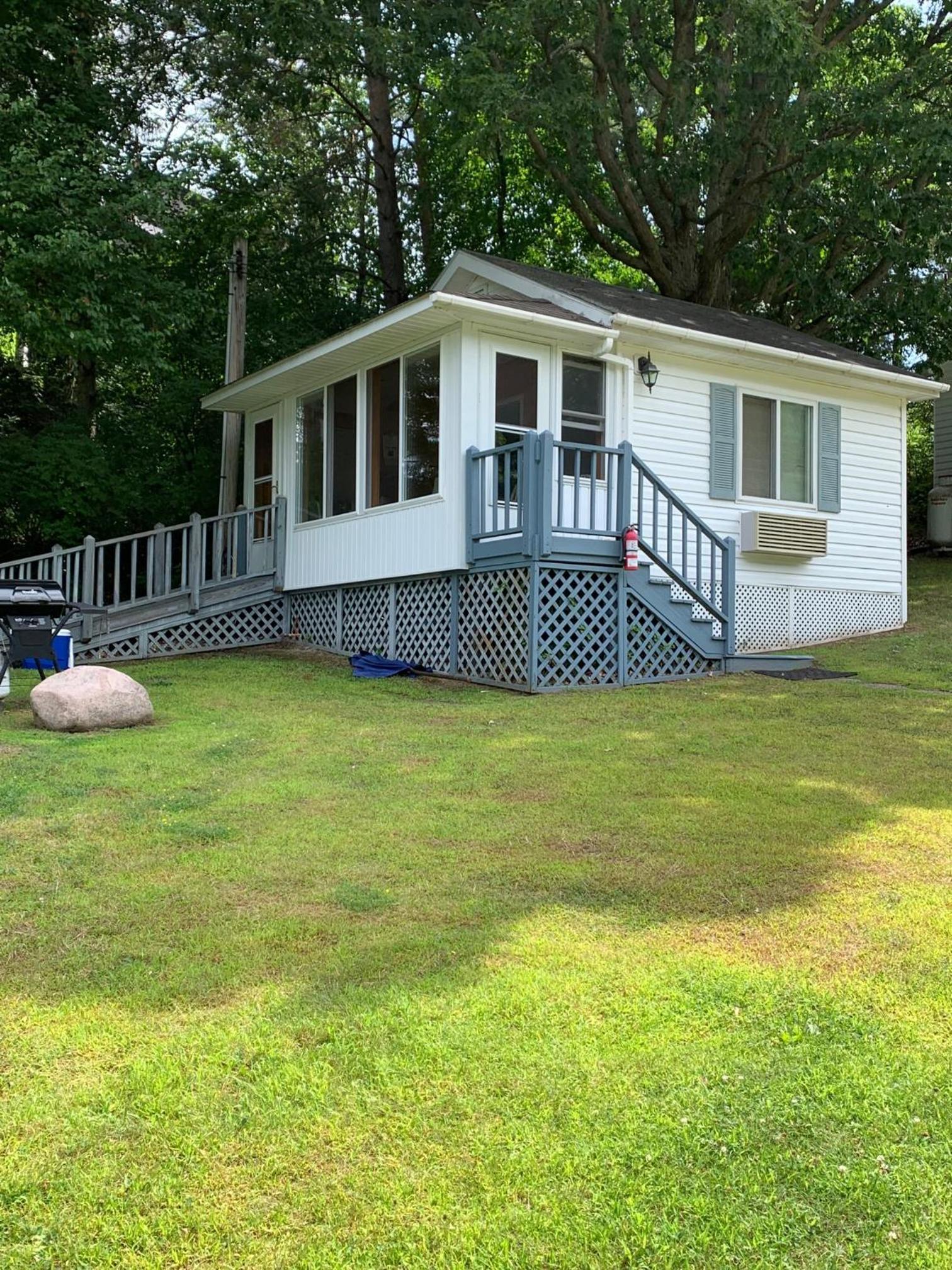 West Winds Motel & Cottages photo 58