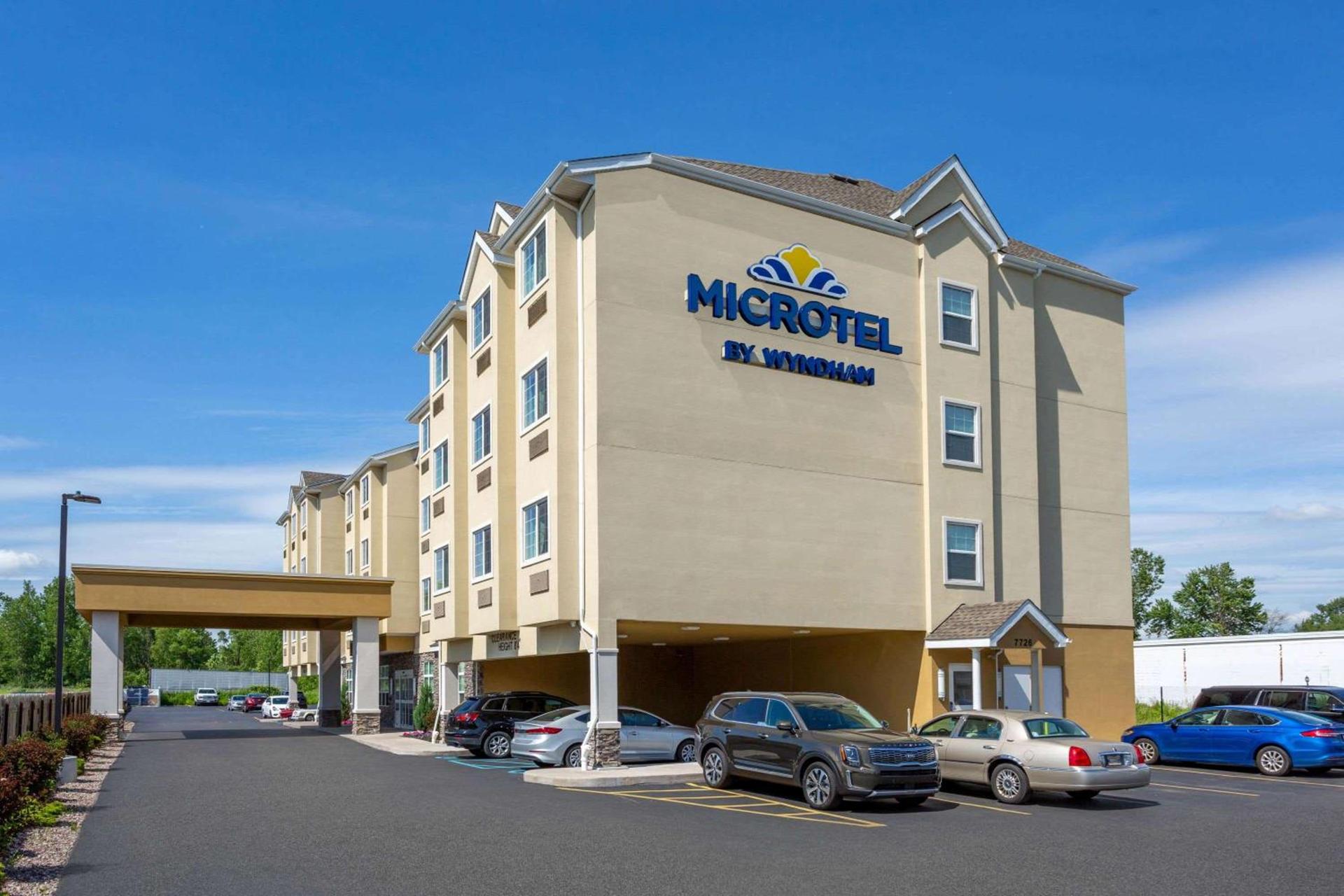 Microtel Inn & Suites by Wyndham Niagara Falls — hotel in Niagara Falls