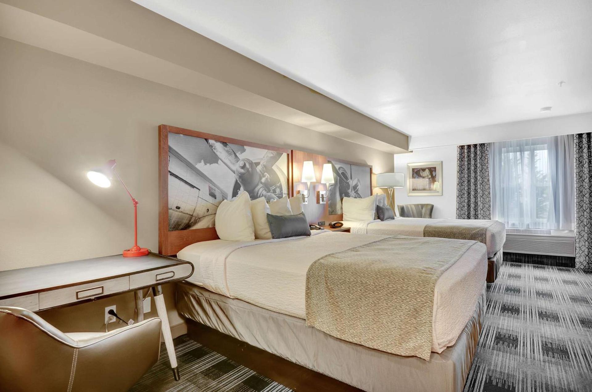 Executive Residency by Best Western Navigator Inn & Suites photo 9