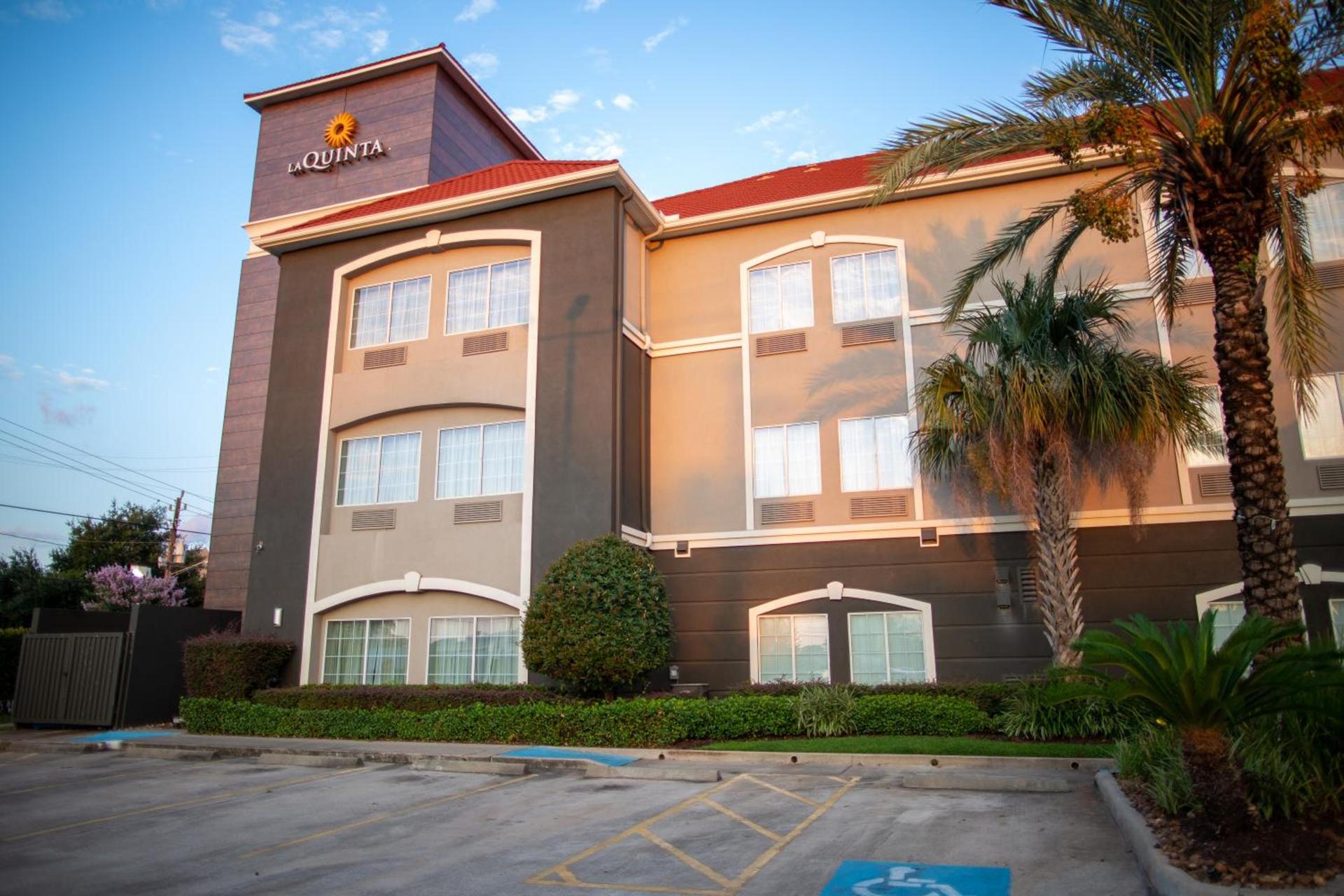 La Quinta by Wyndham Houston East at Normandy photo 22