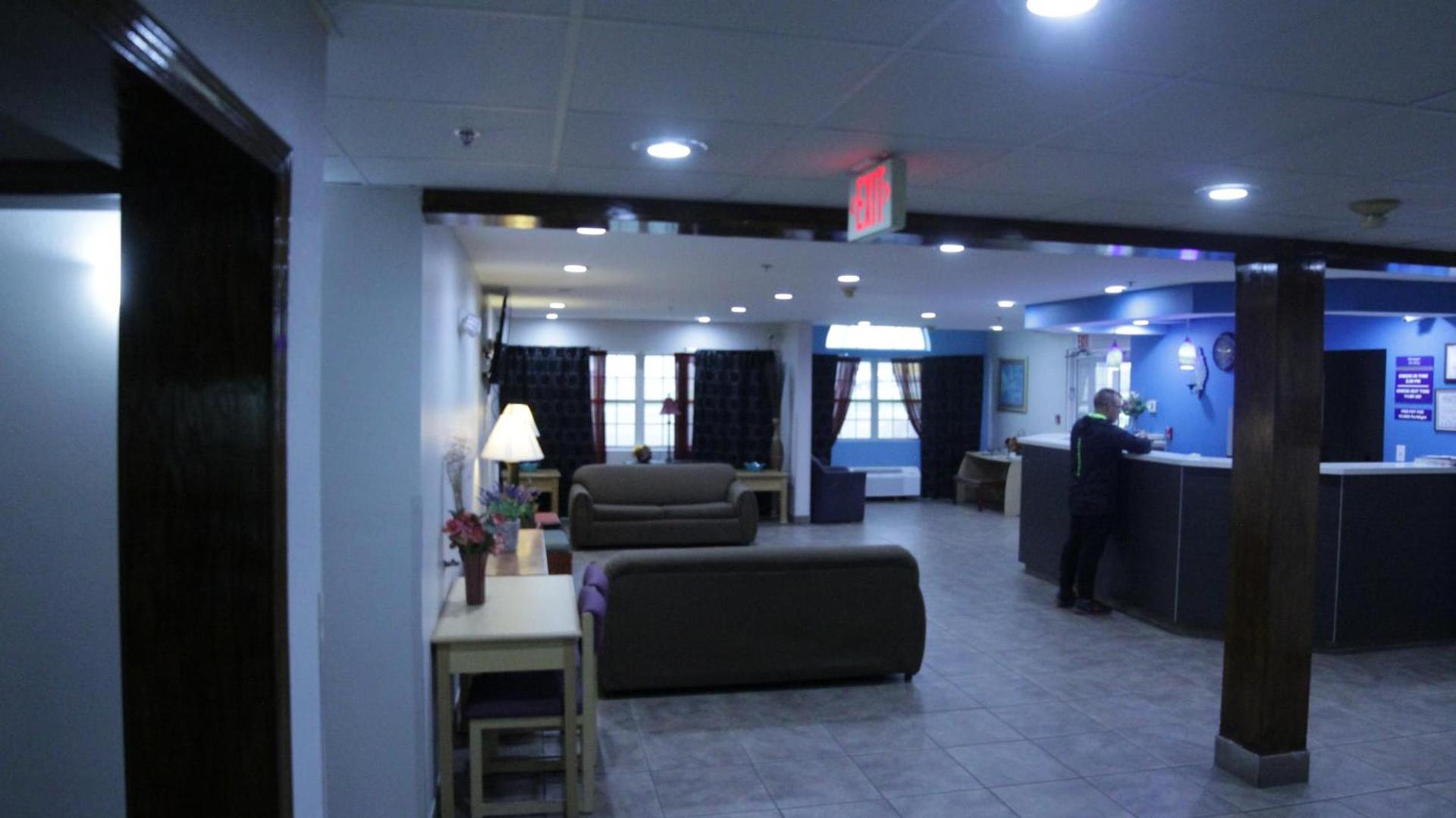 America's Best Value Inn and Suites - Jackson photo 8