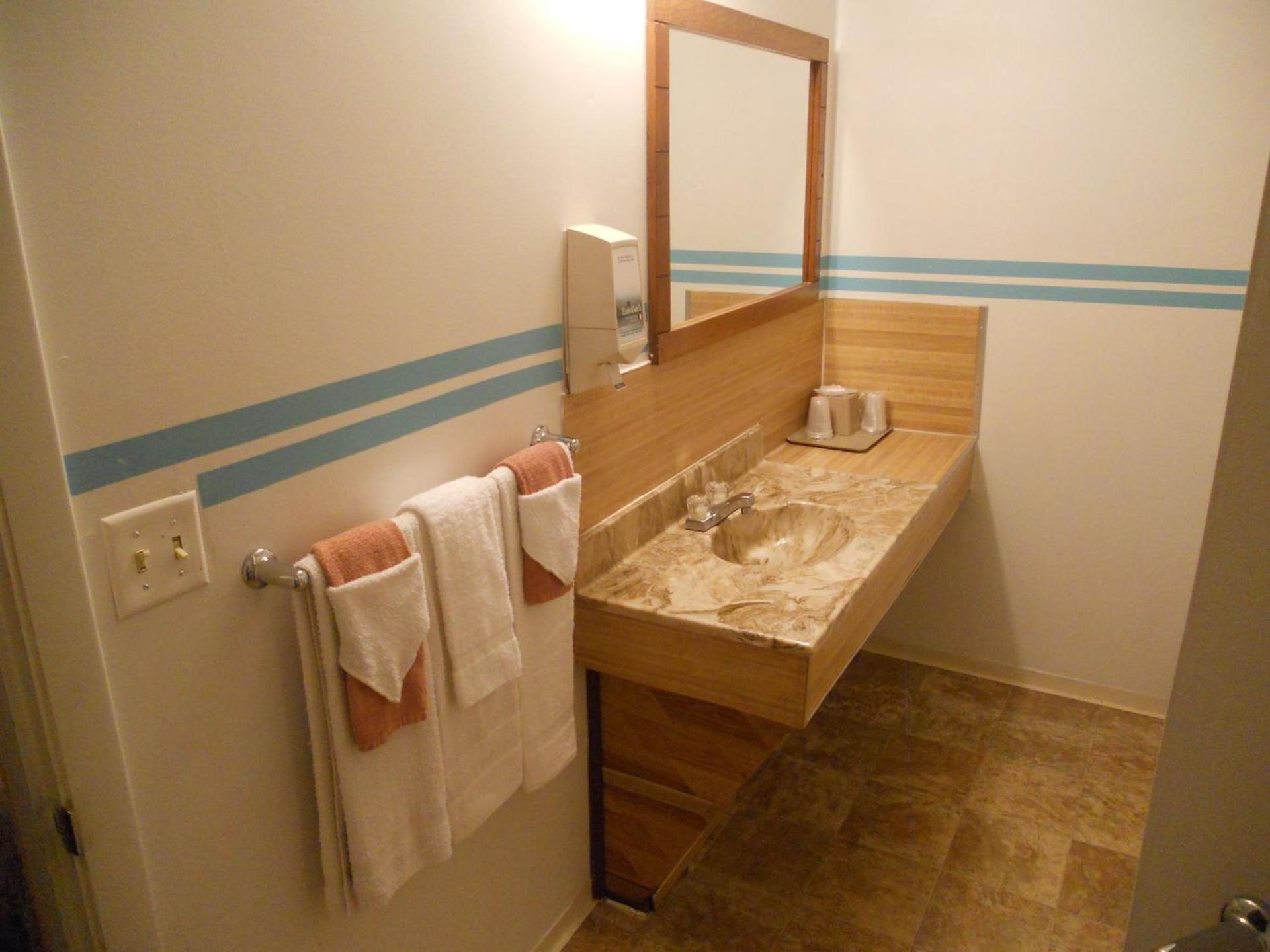Redrock Country Inn photo 15