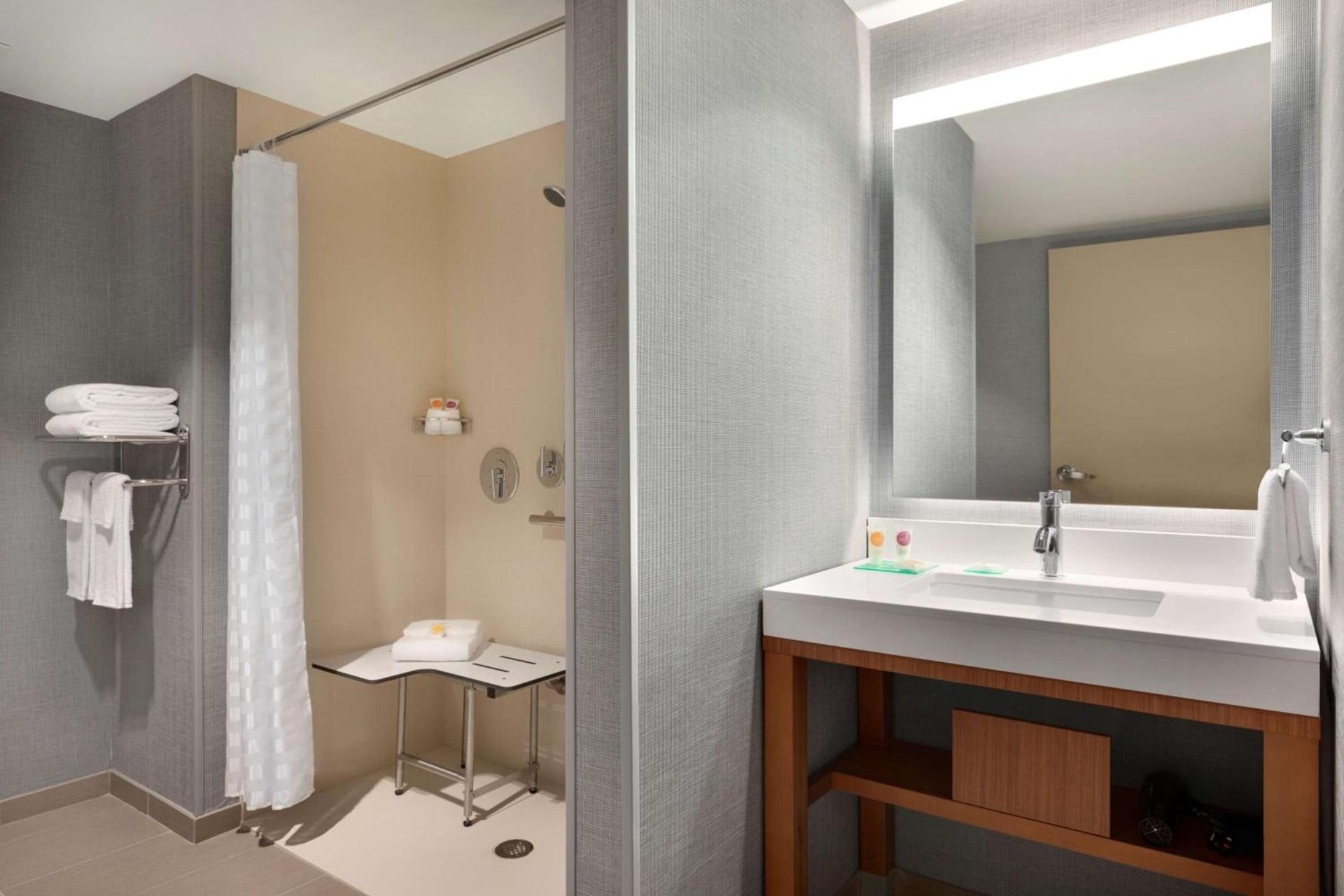 Hyatt Place Virginia Beach Town Center photo 50