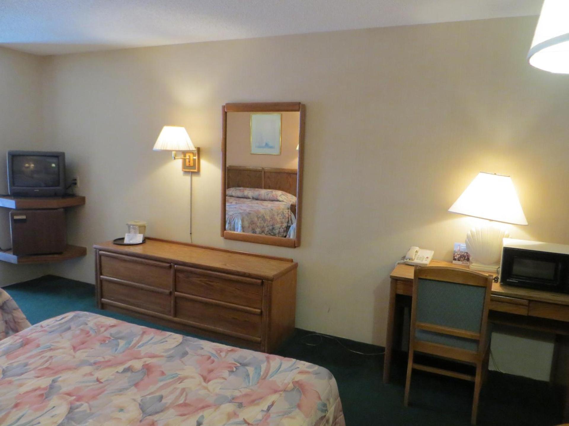 Starlite Budget Inn photo 17