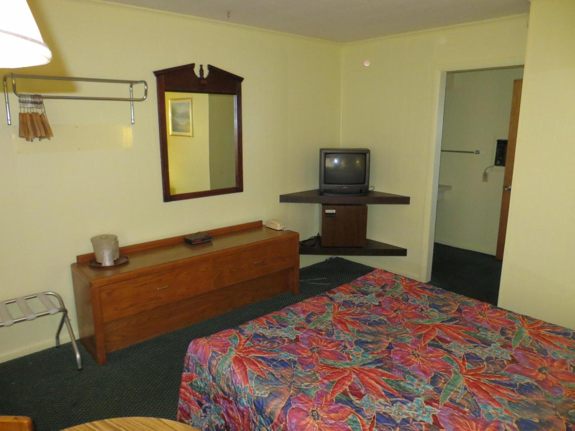 Starlite Budget Inn photo 19