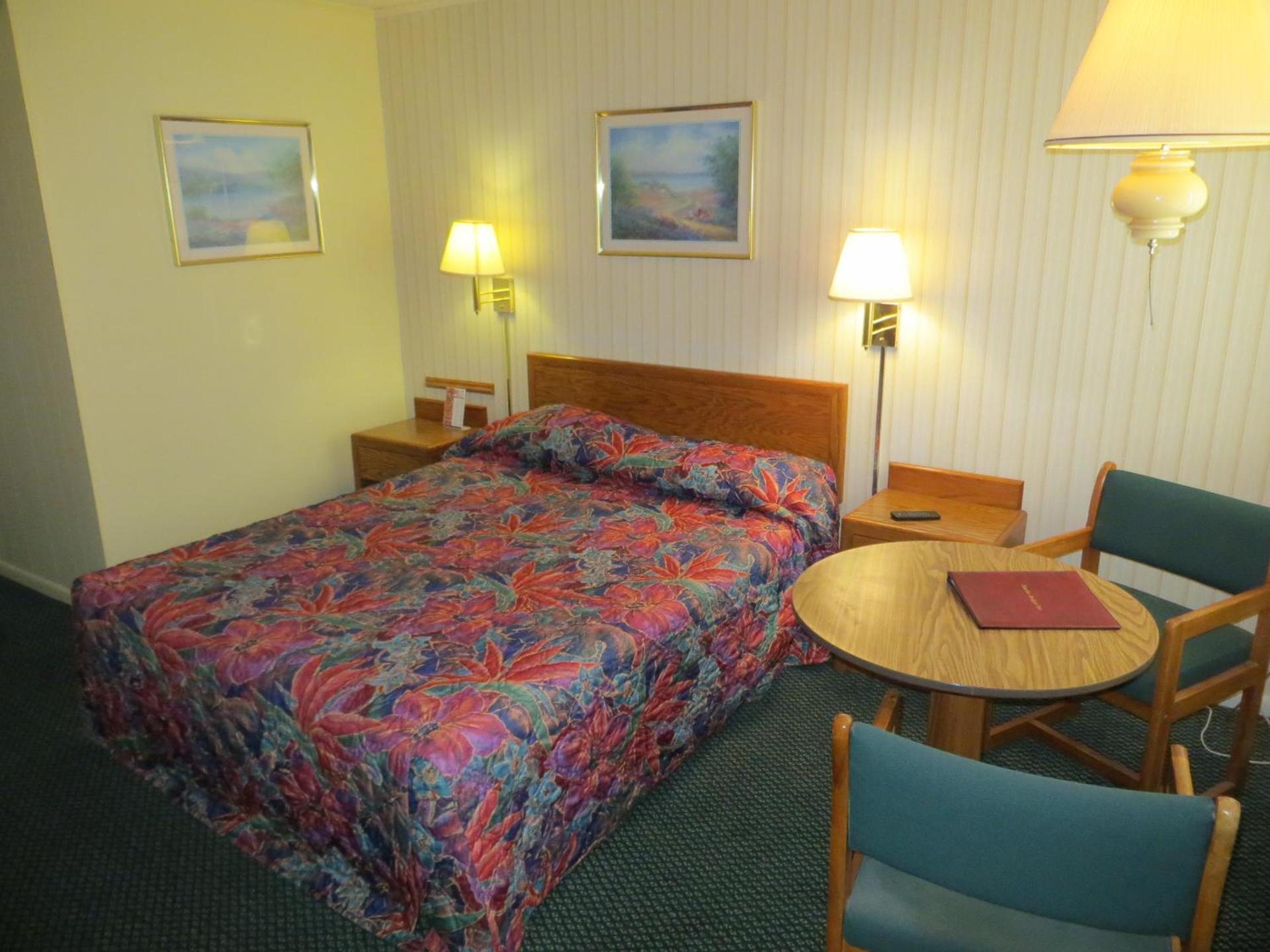 Starlite Budget Inn photo 11
