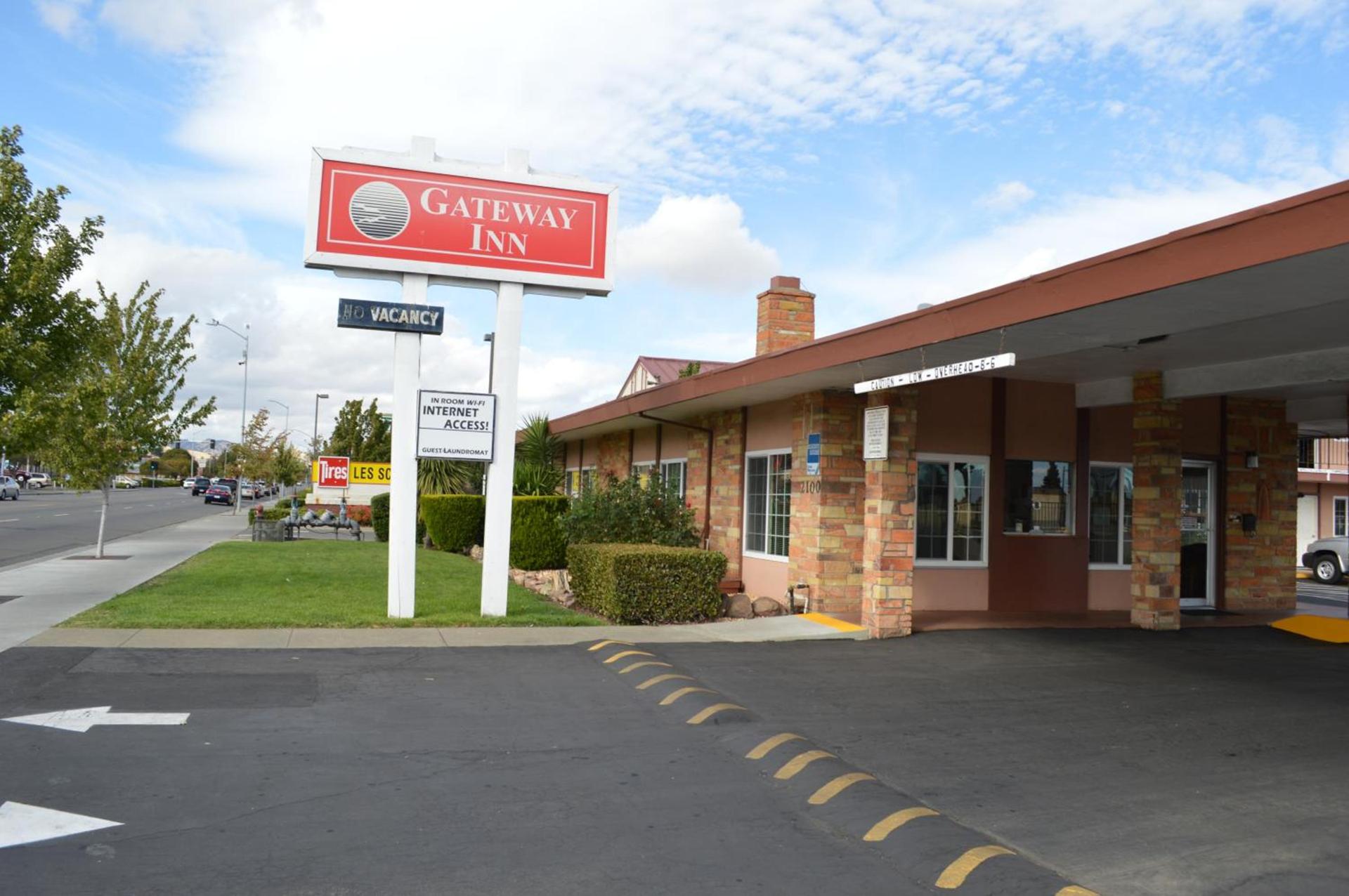Gateway Inn Fairfield photo 1