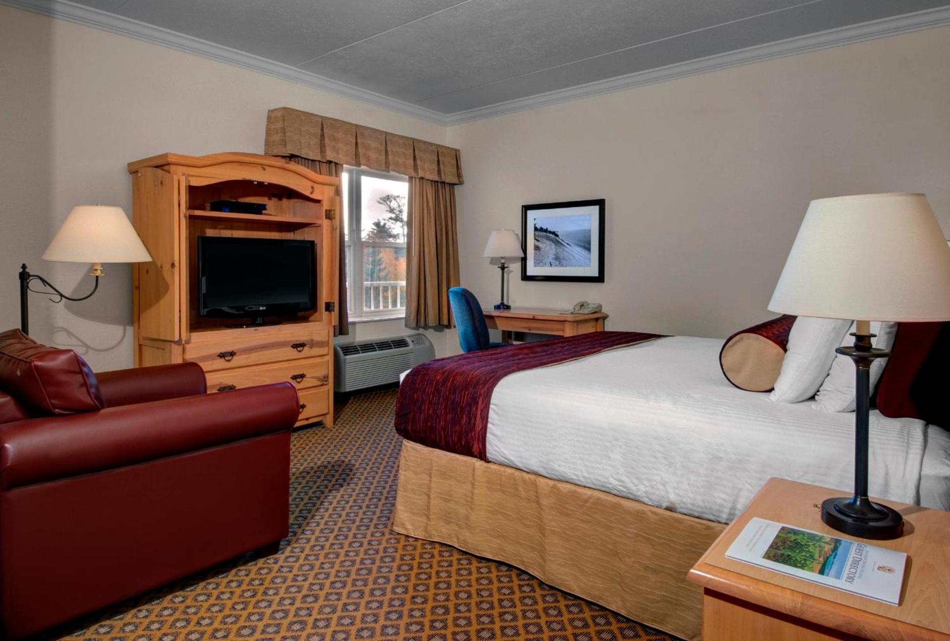 Cherry Tree Inn & Suites photo 4