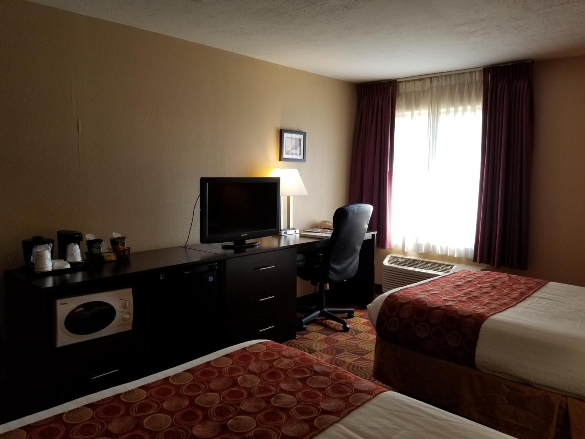 Baymont by Wyndham Plainfield/ Indianapolis Arpt Area photo 27