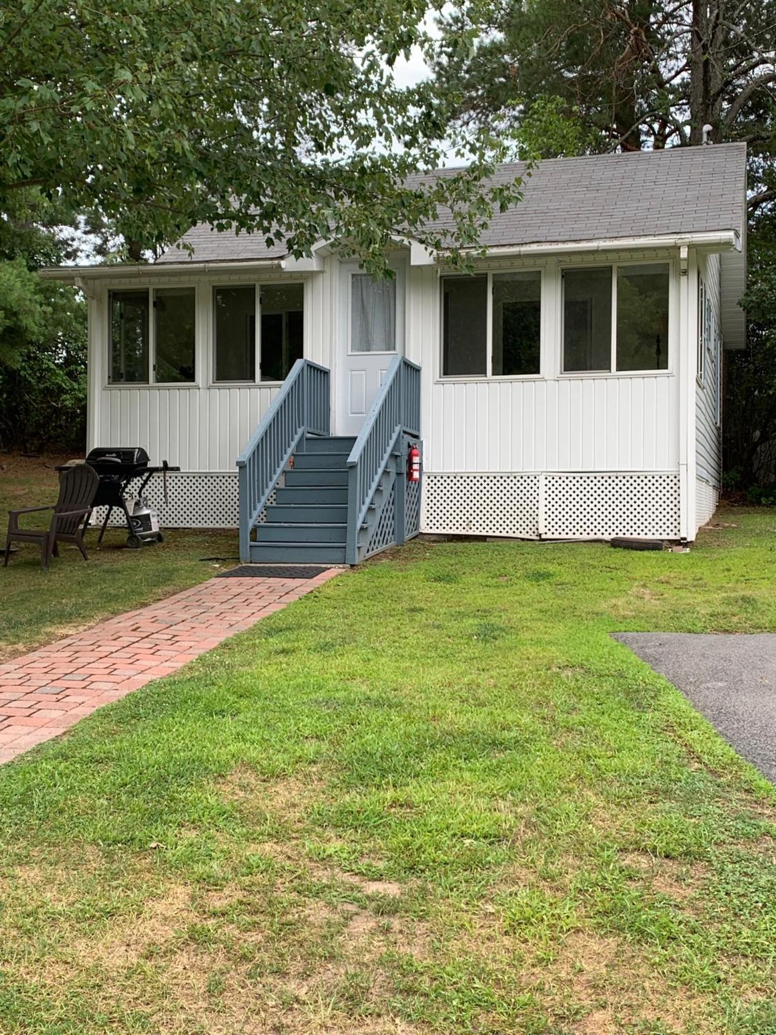 West Winds Motel & Cottages photo 54