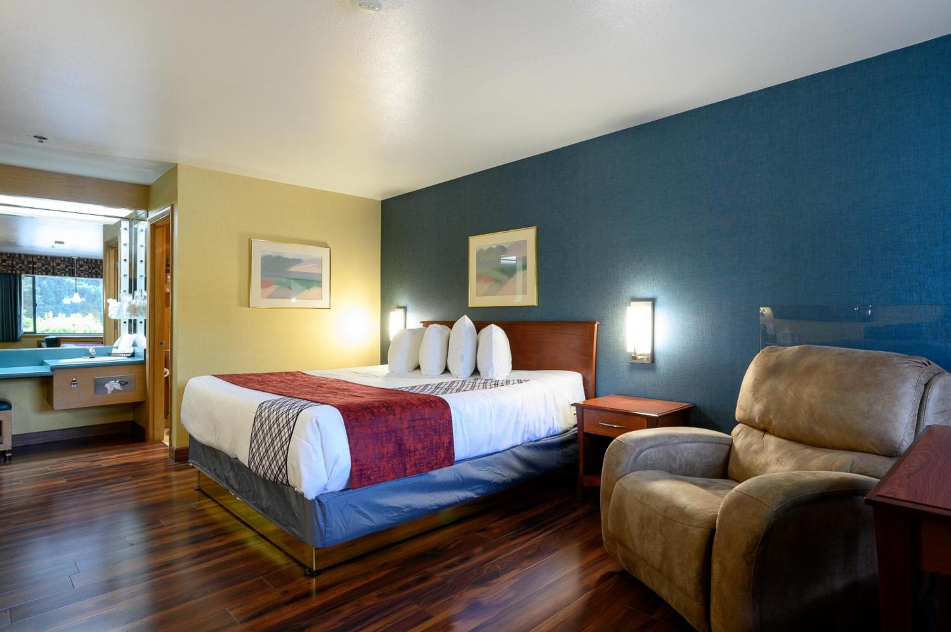 Americas Best Value Inn Phoenix Medford photo 3