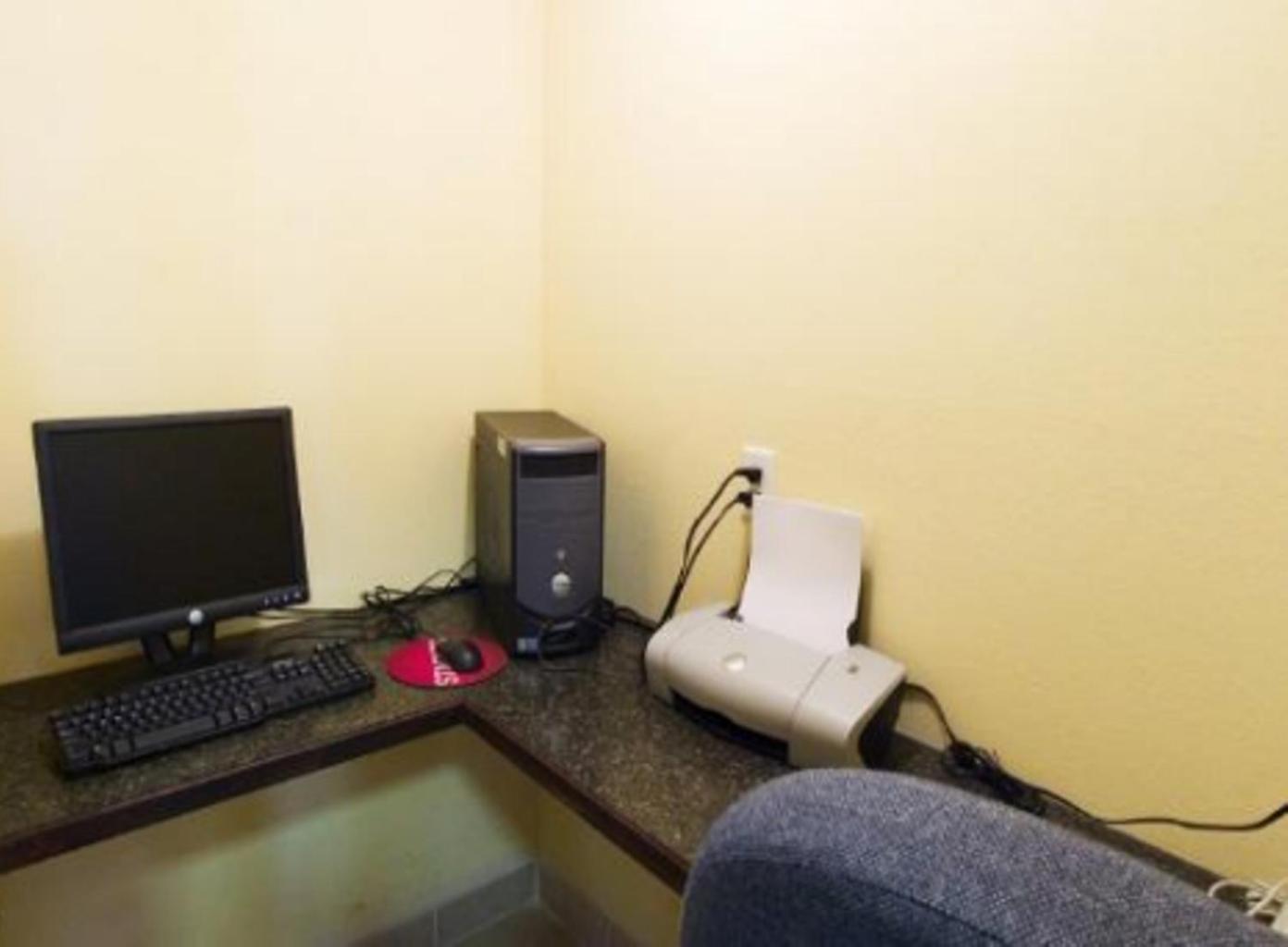 Garden Inn Hotel photo 4