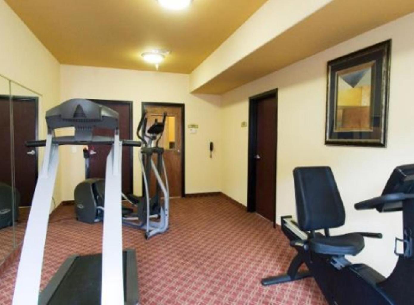 Garden Inn Hotel photo 8