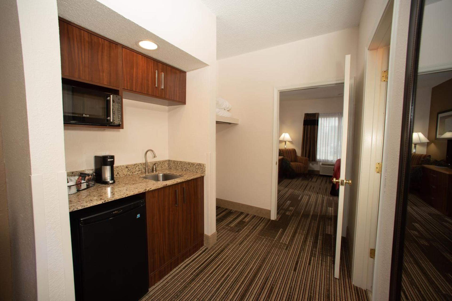 Northfield Inn Suites and Conference Center photo 23