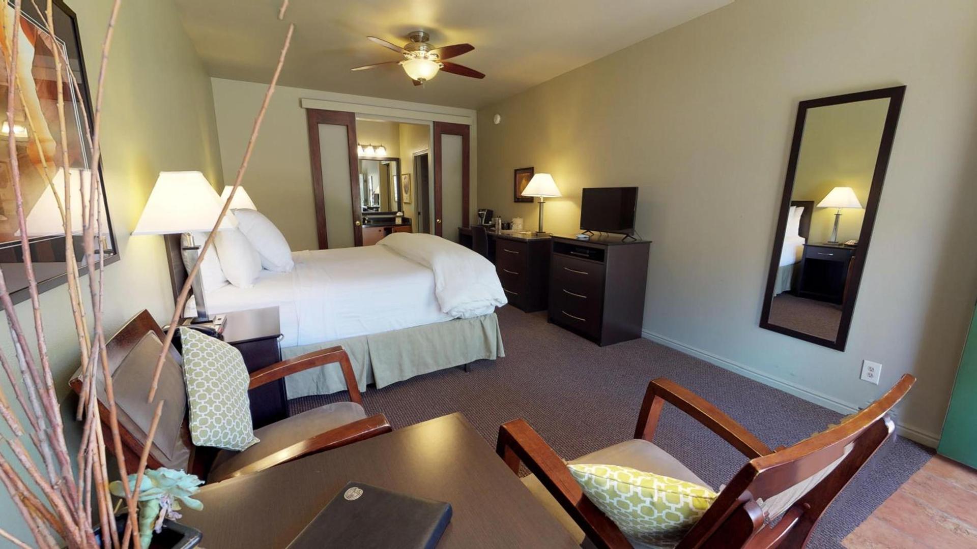 Flanigan`s Resort and Spa photo 30