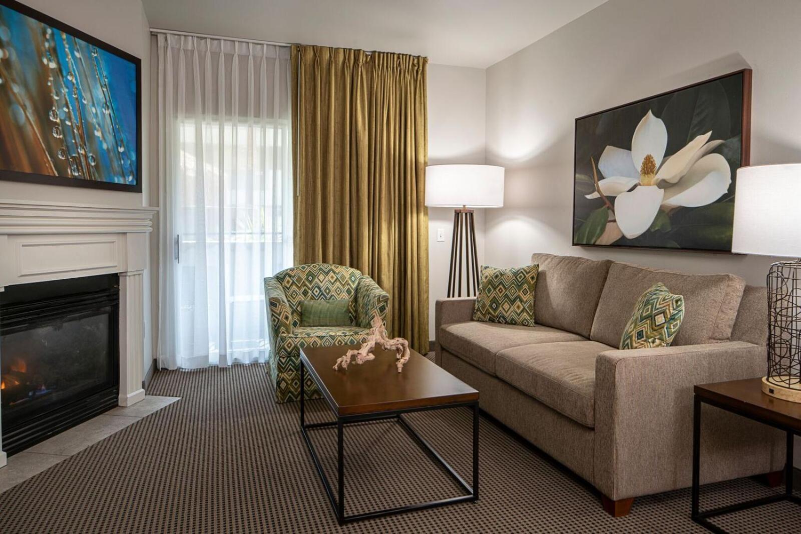 Tahiti All-Suite Resort photo 8