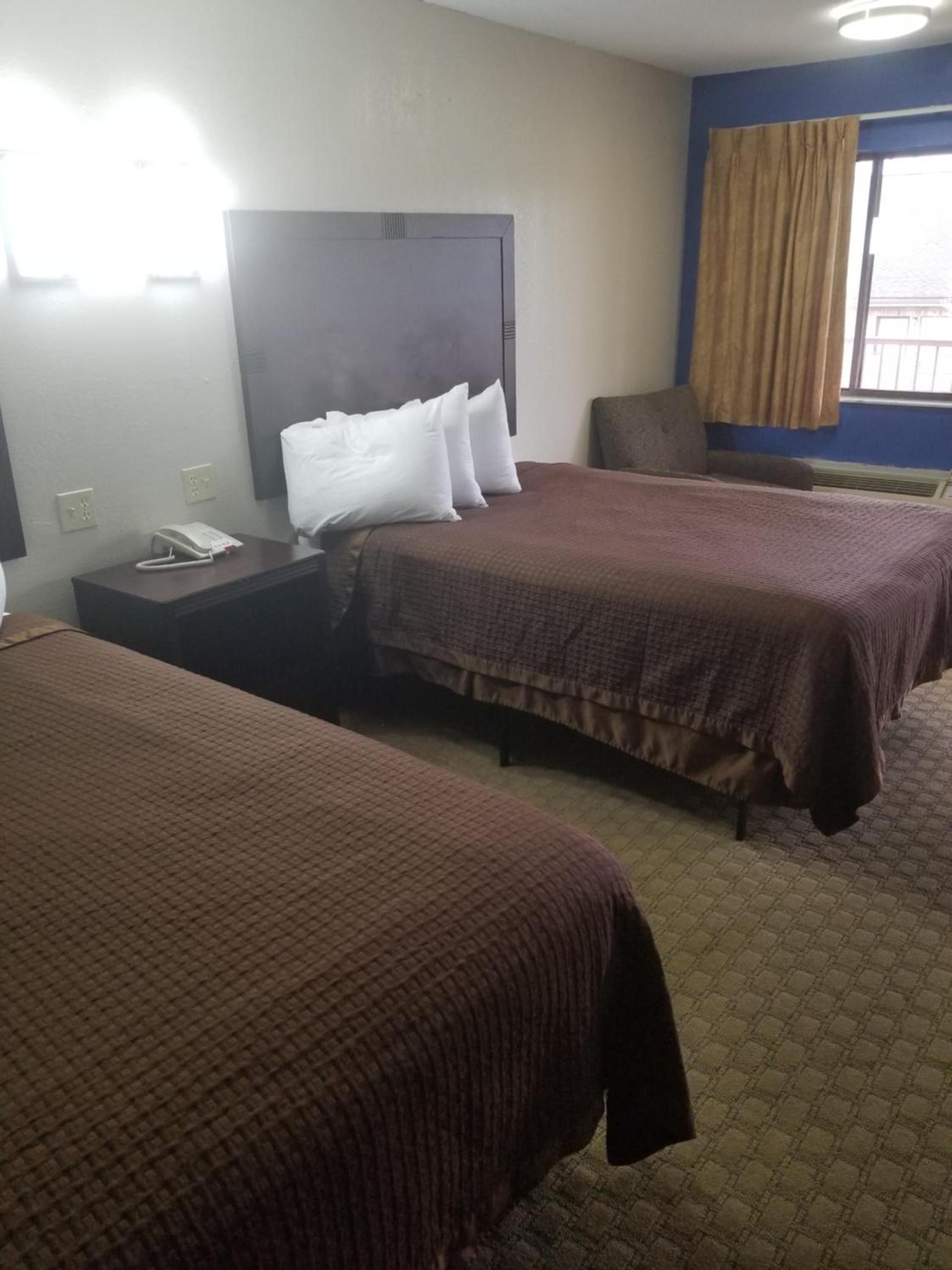 Executive Inn photo 20