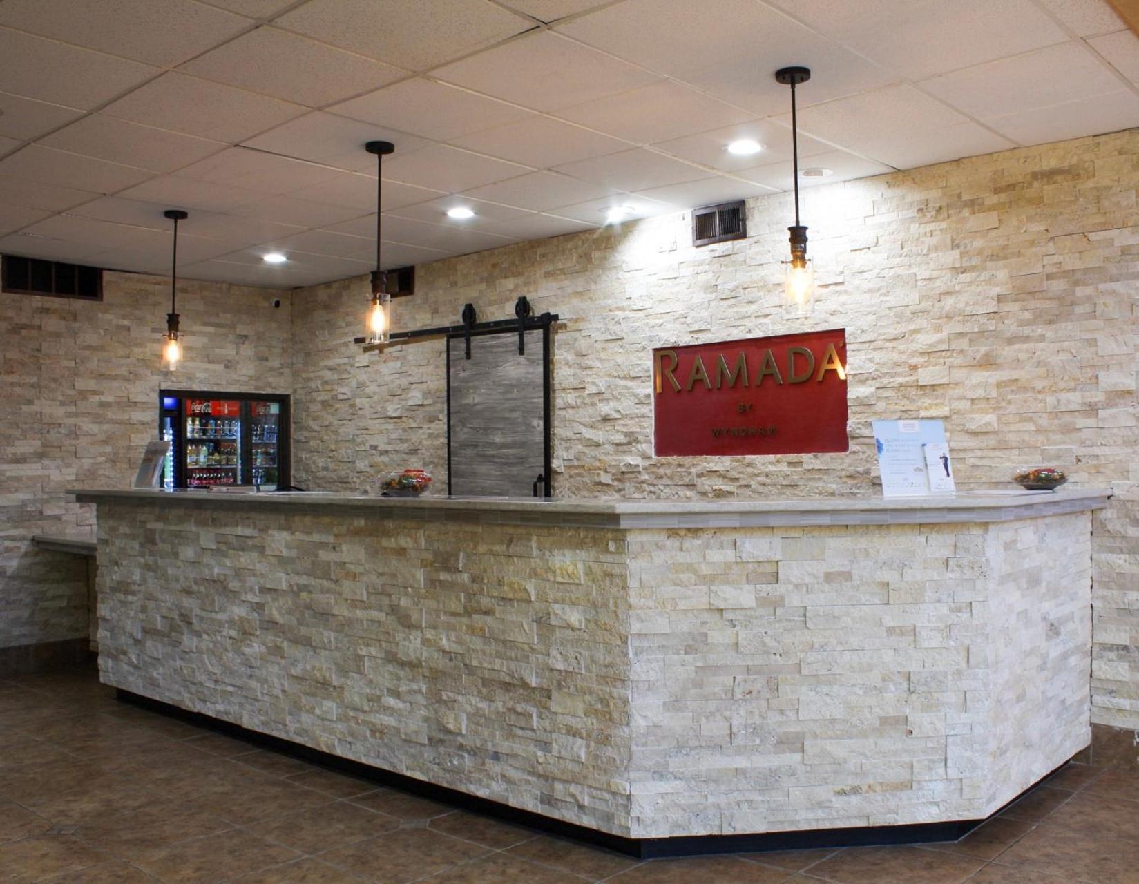 Ramada by Wyndham North Platte photo 9