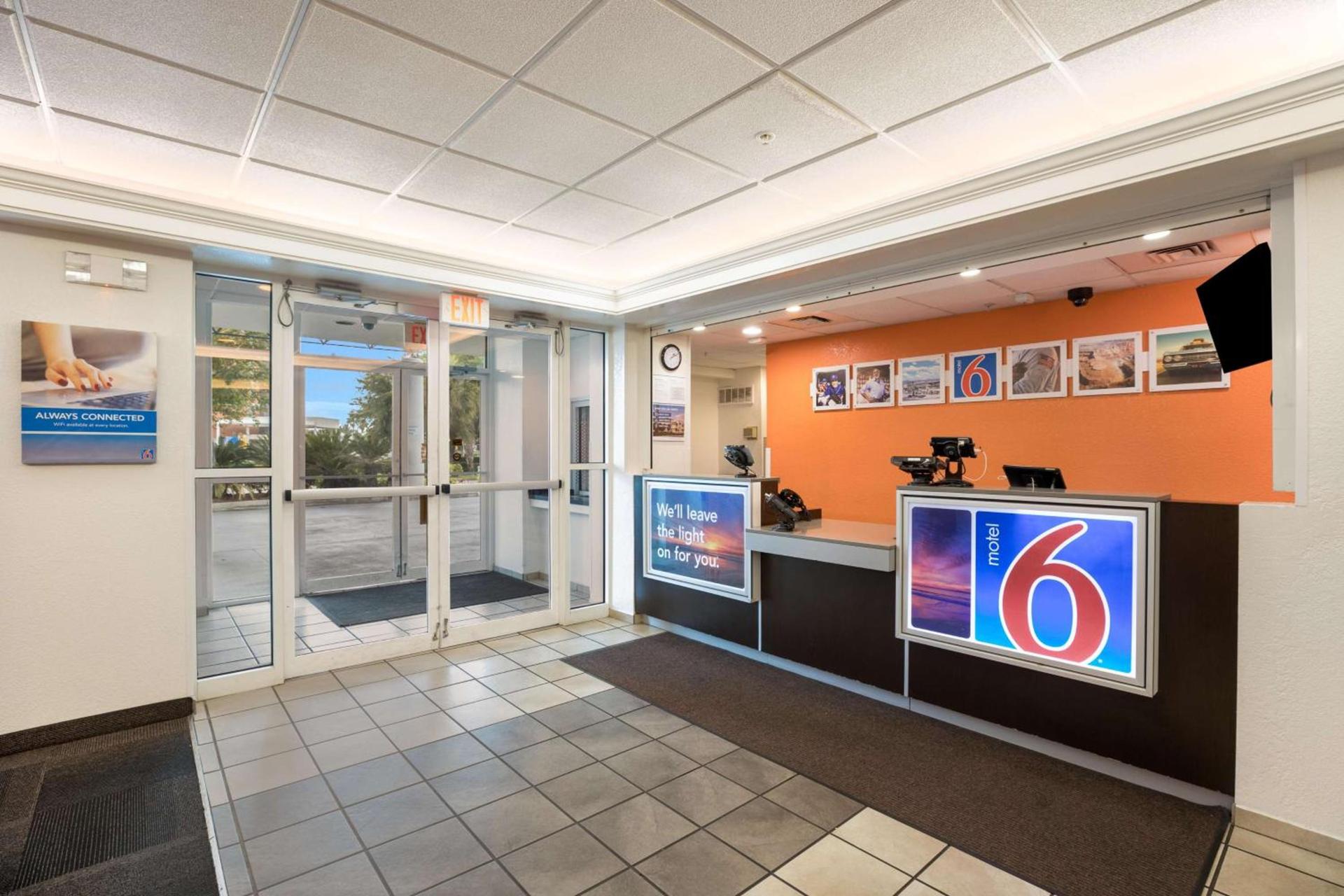 Motel 6-Orlando, FL - International Dr photo 30