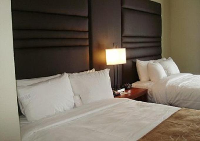 Comfort Suites near Tanger Outlet Mall photo 43
